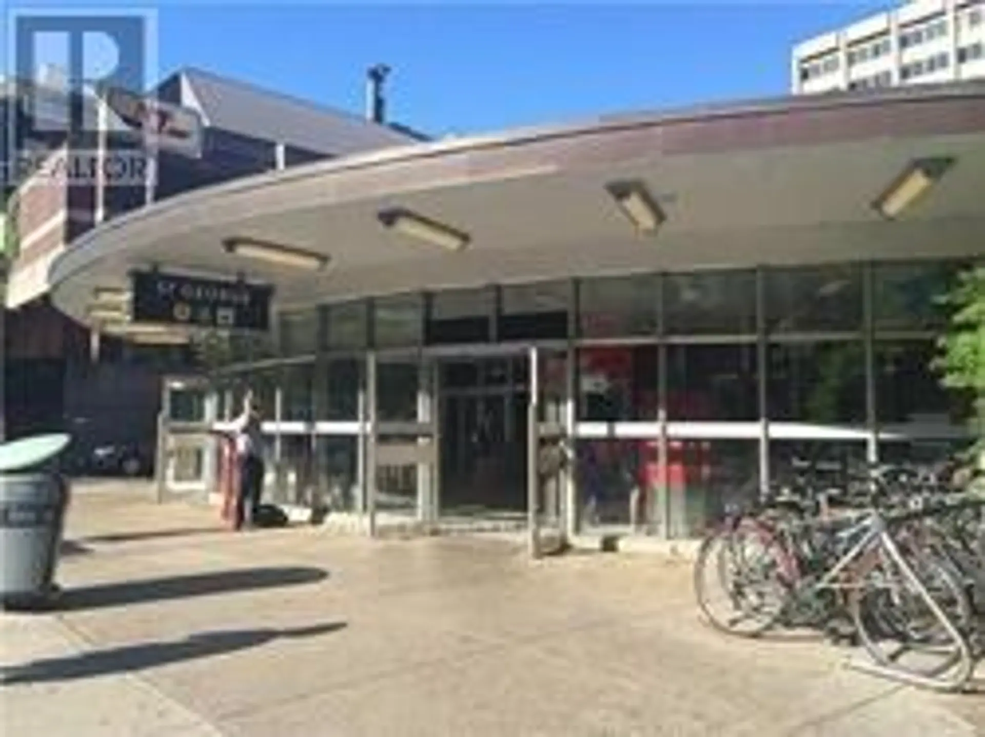 #308 284 BLOOR STREET W - Image 10