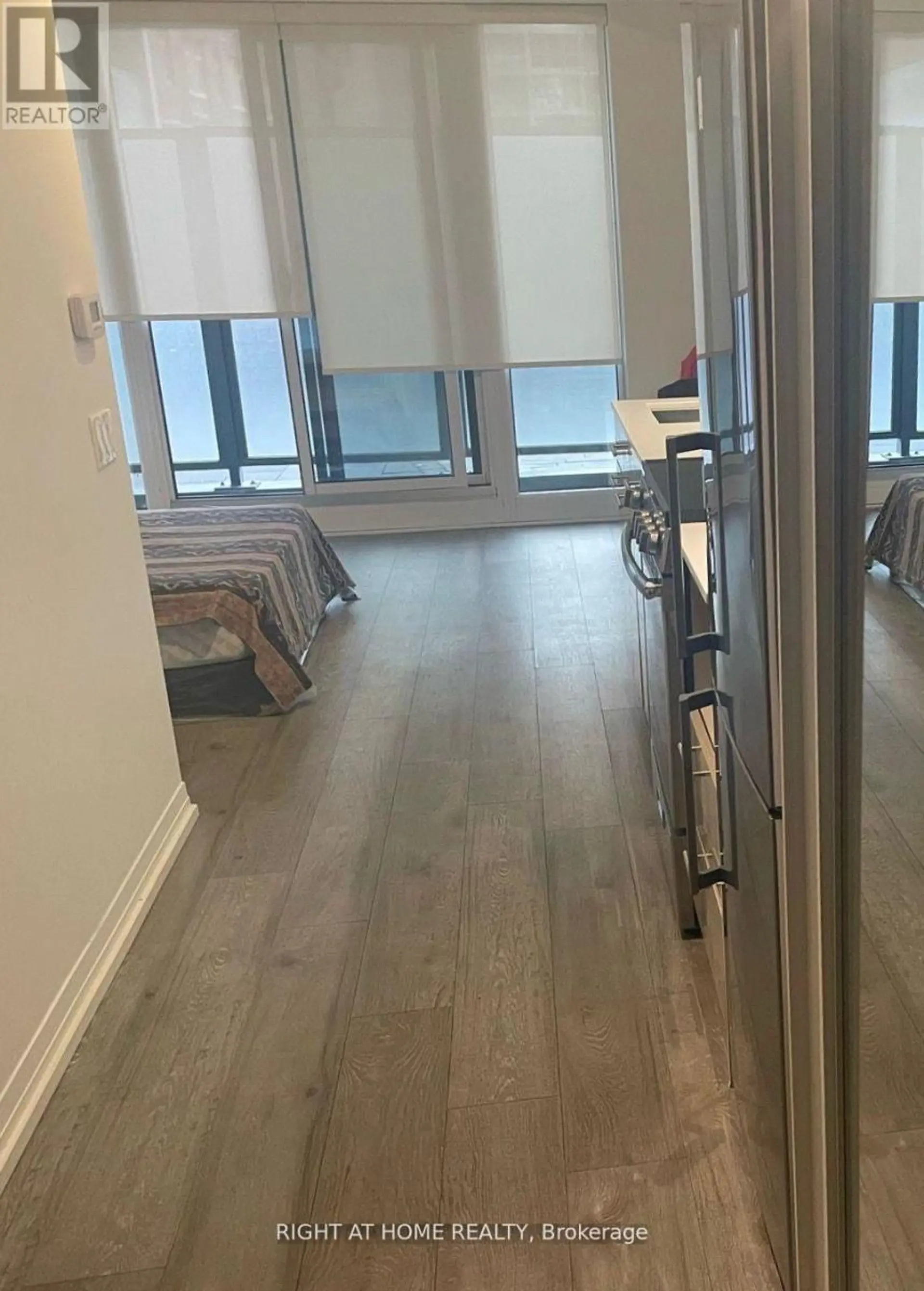 #501 251 JARVIS STREET - Image 6