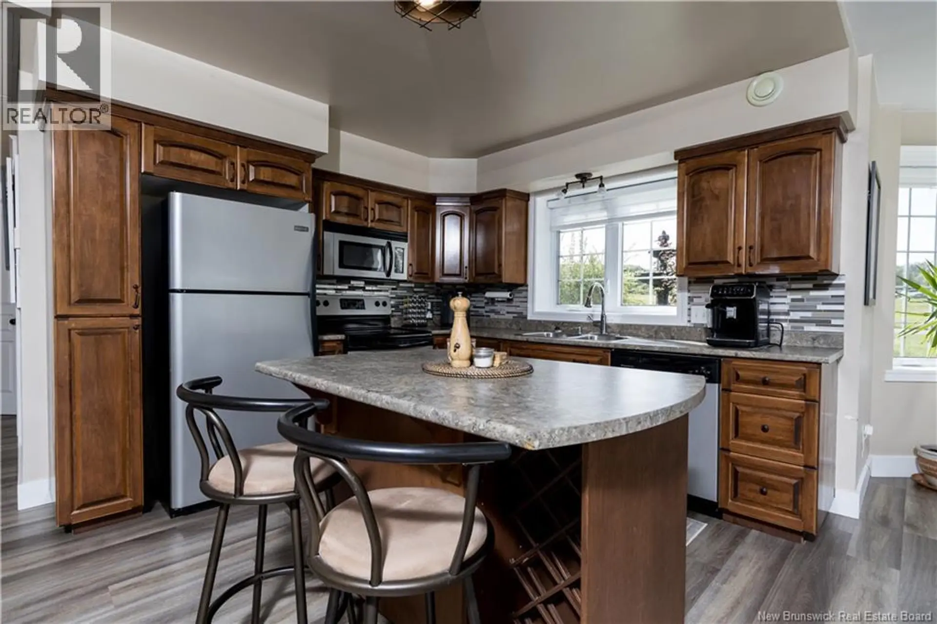 #4 31 Harrison Street - Image 6