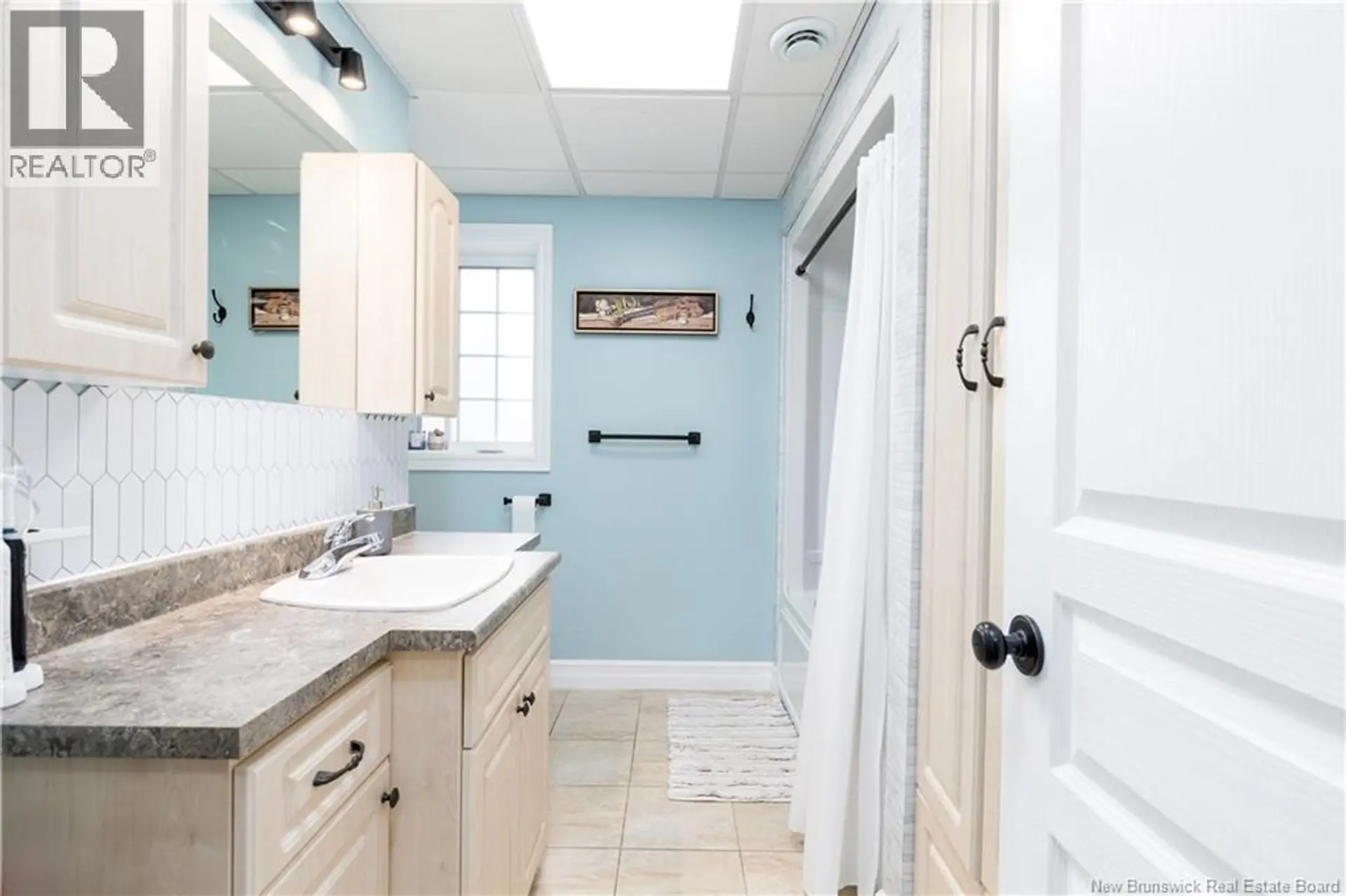 #4 31 Harrison Street - Image 14