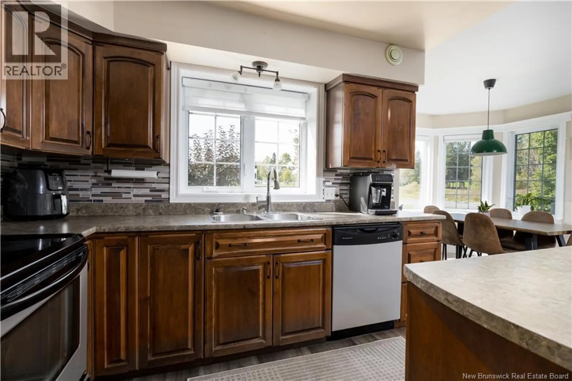 #4 31 Harrison Street - Image 3