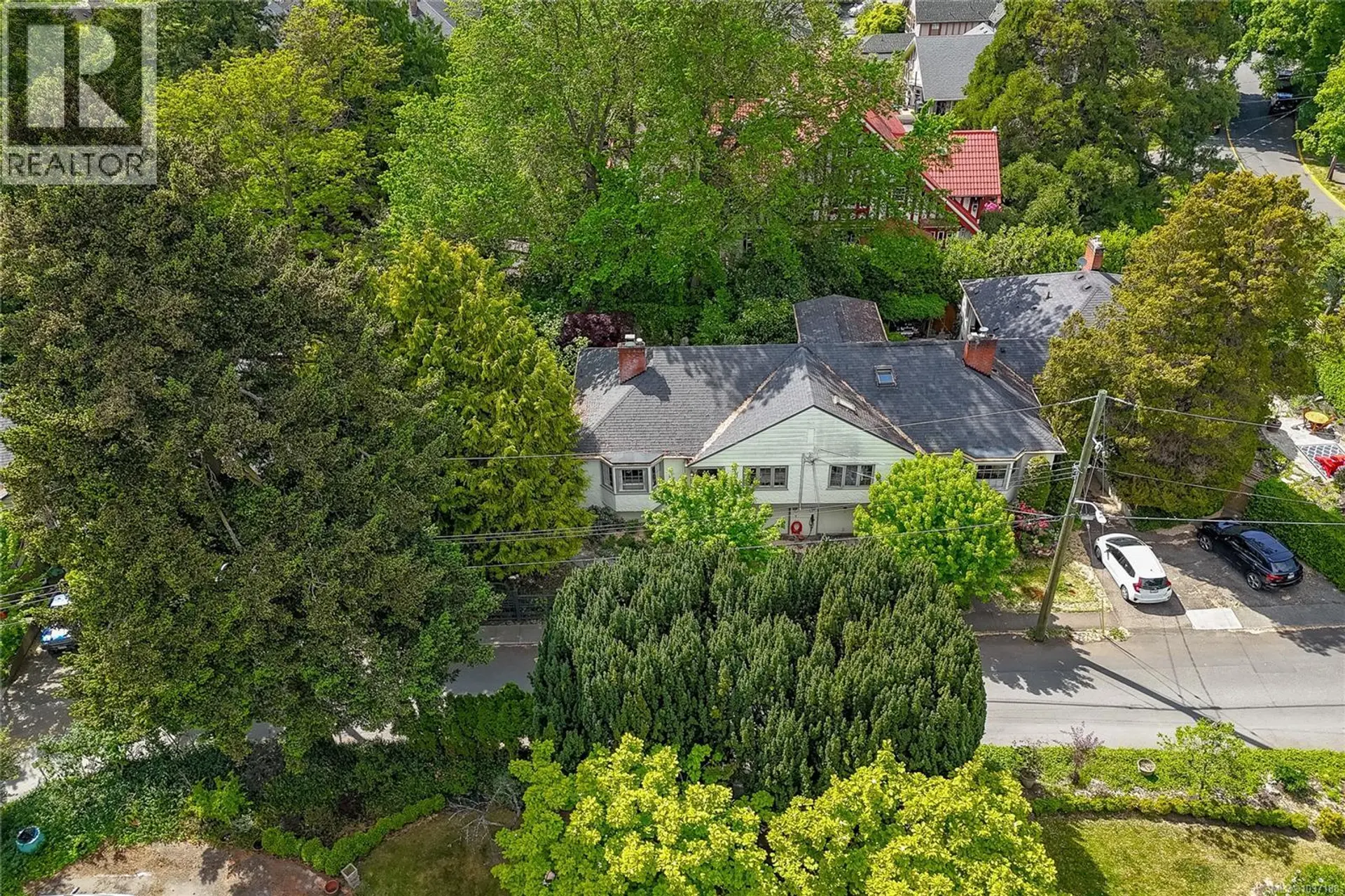 Property at 812 Langham Crt, Victoria, BC