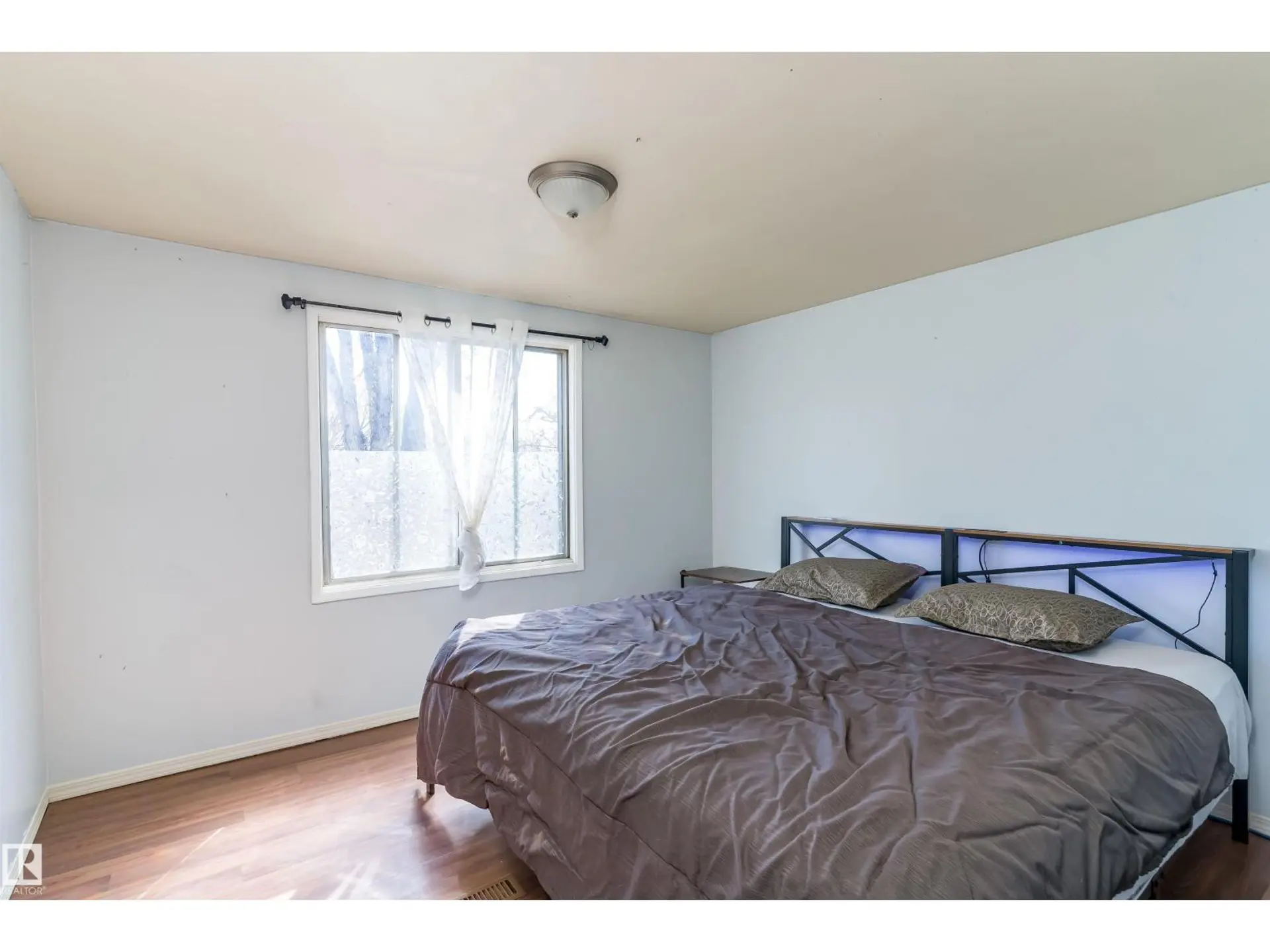 12770 117 ST NW - Image 12