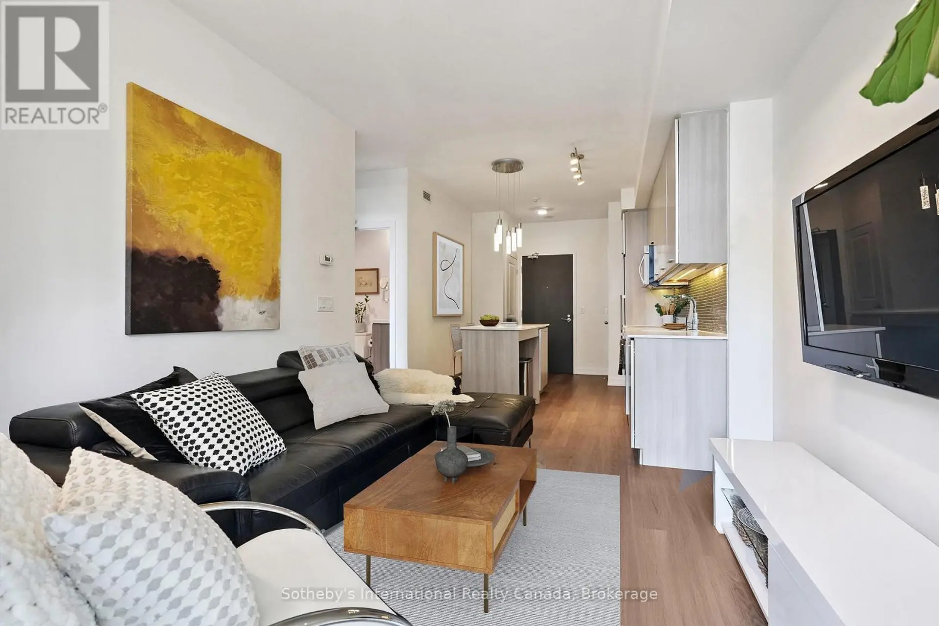 #903 105 GEORGE STREET - Image 5