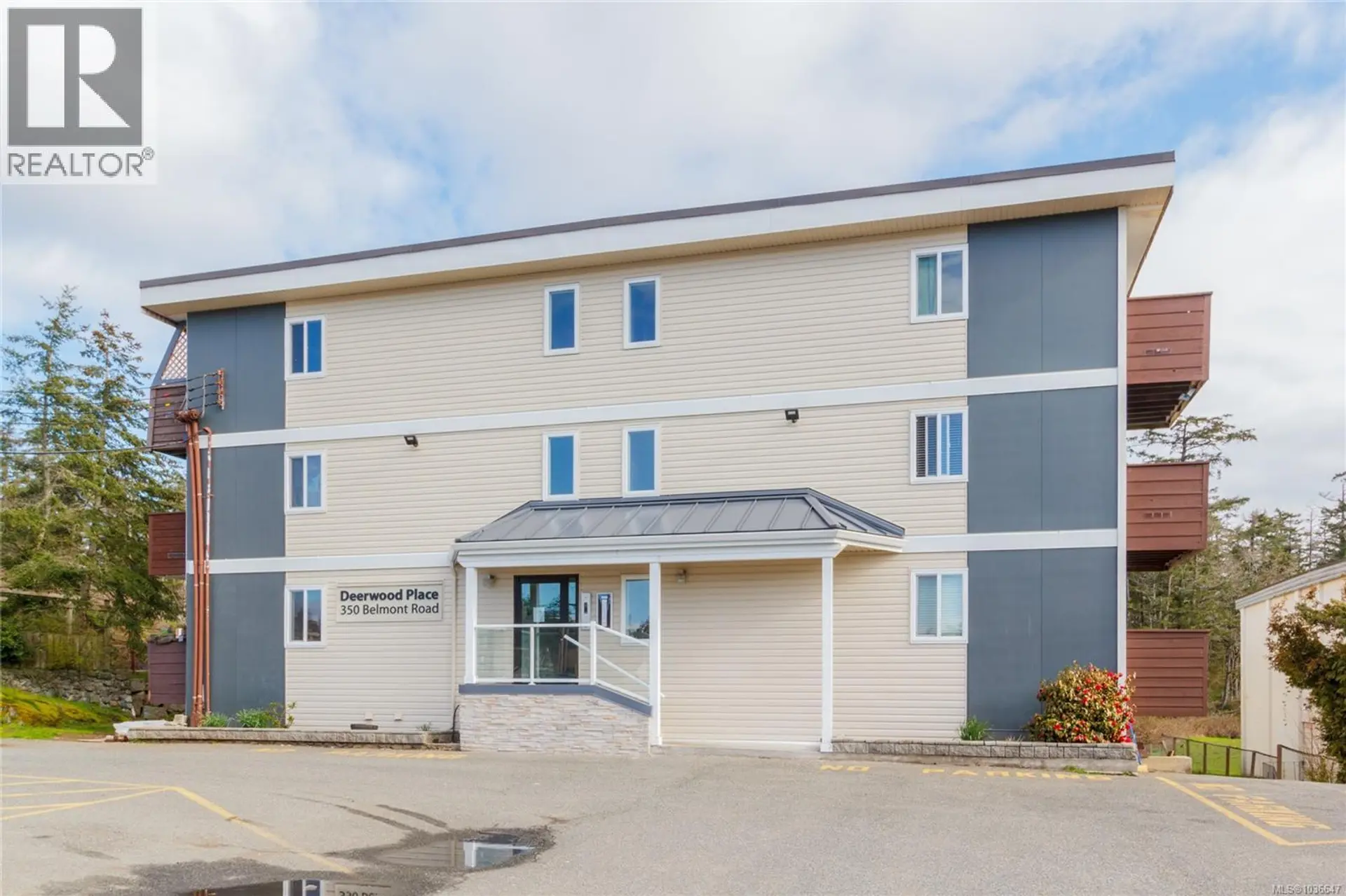 Property at #301 350 Belmont Rd, Colwood, BC