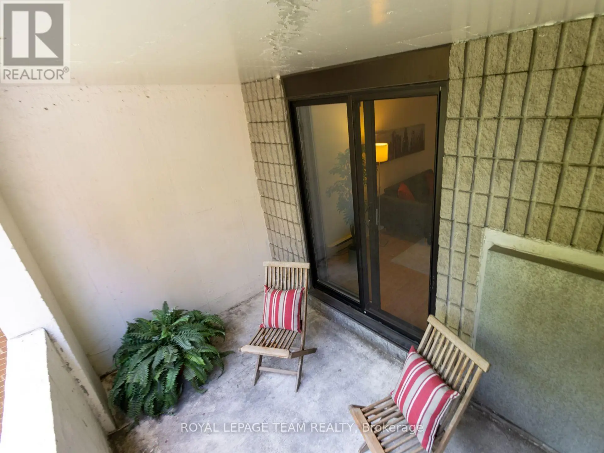 #404 200 BAY STREET - Image 6