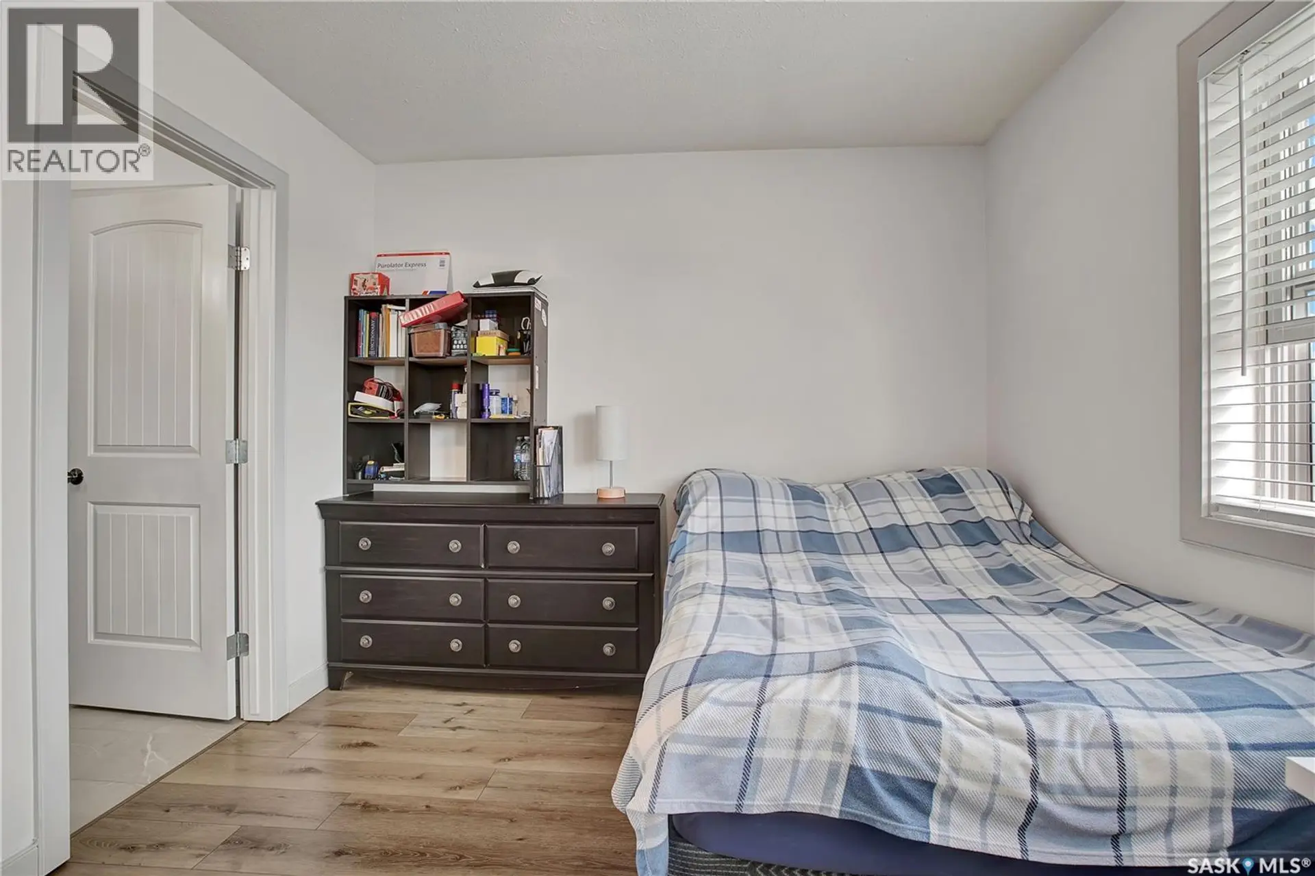 #48 1703 Patrick CRESCENT - Image 11