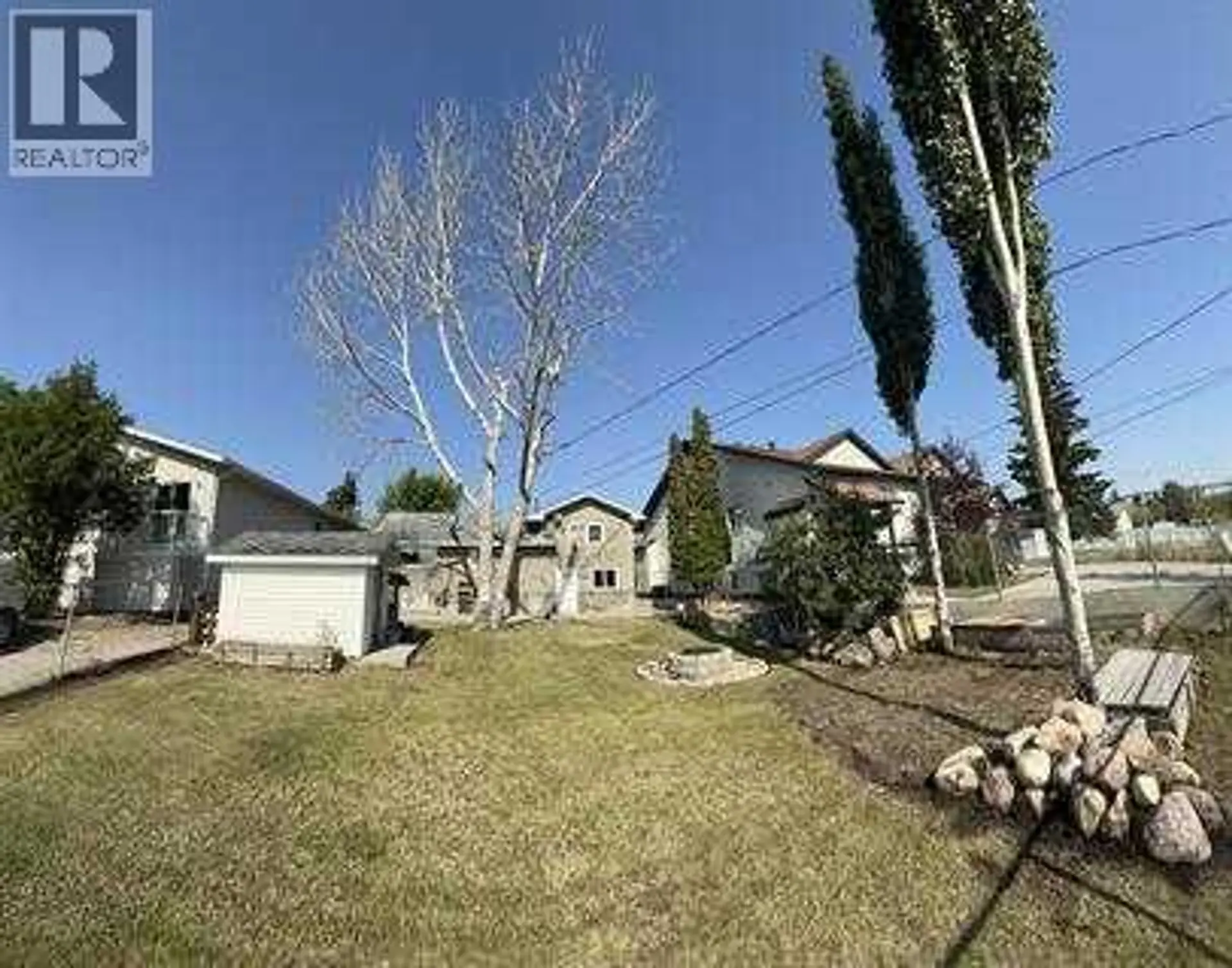 9319 103 Avenue - Image 14