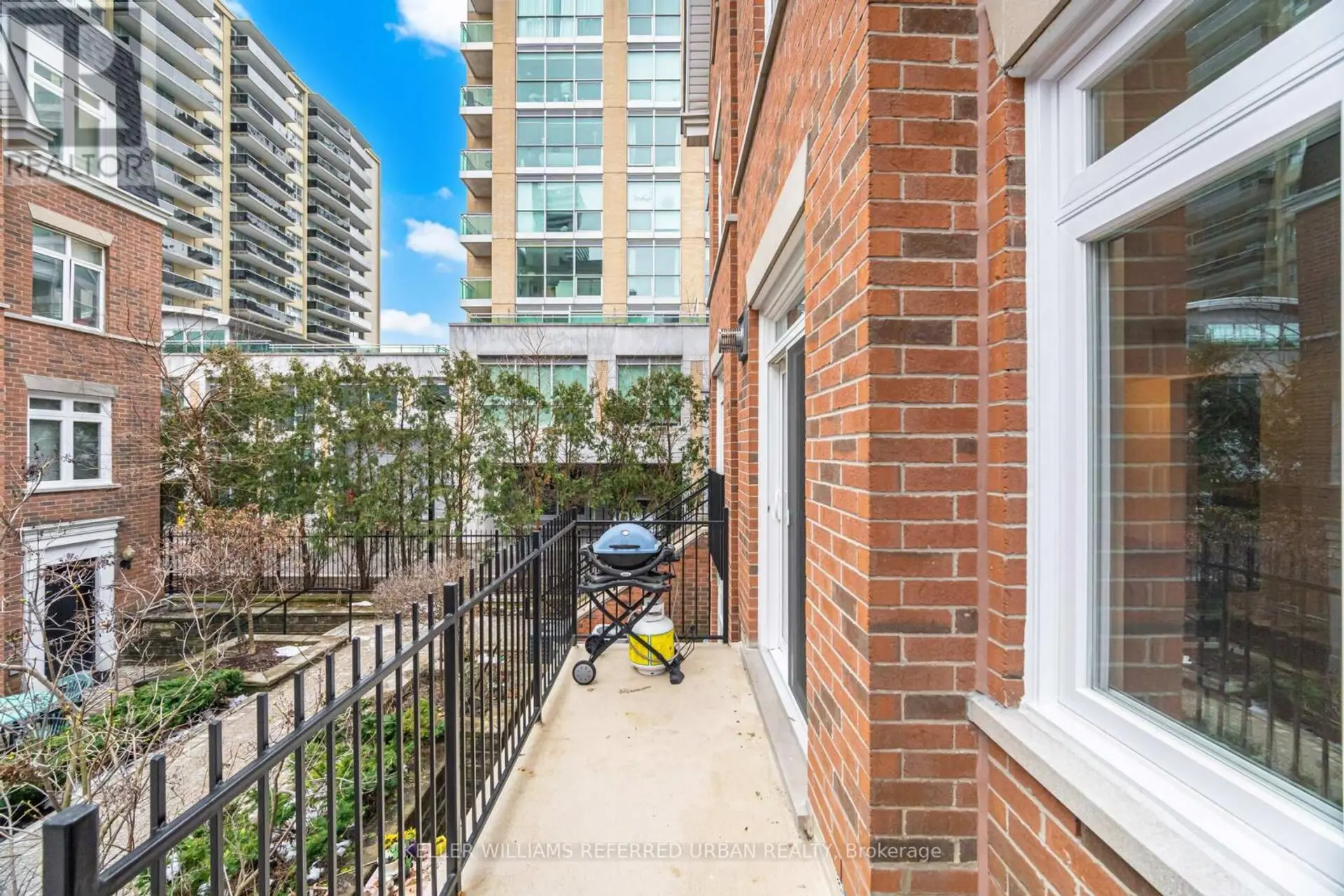#25 83 LILLIAN STREET - Image 19