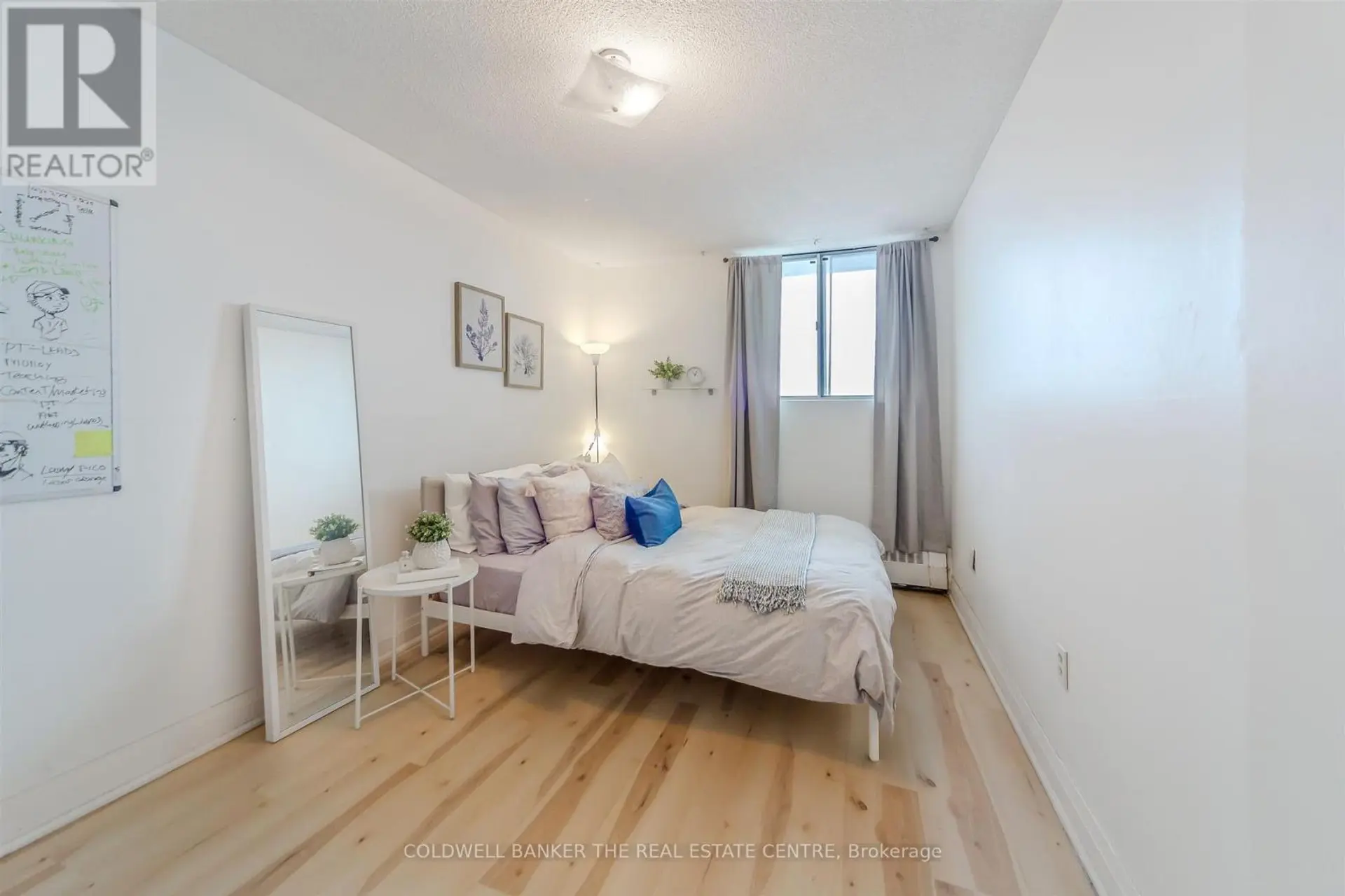 #1006 100 DUNDALK DRIVE - Image 16