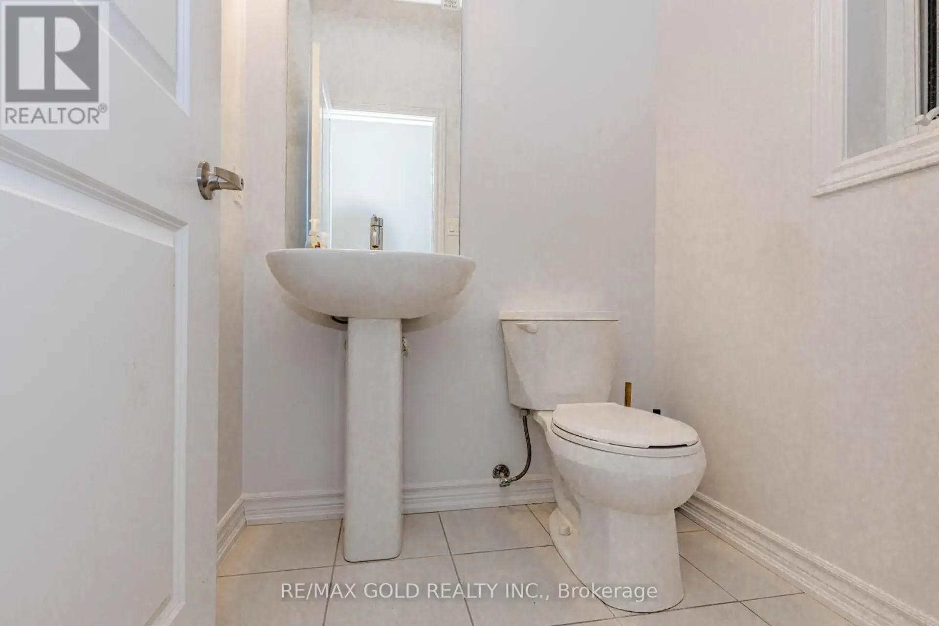 112 SEELEY AVENUE - Image 9