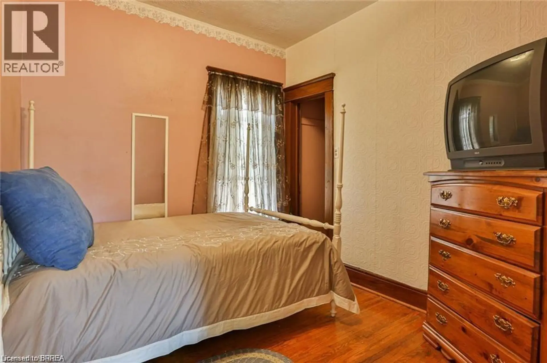 5 CLOVERDALE Avenue - Image 10