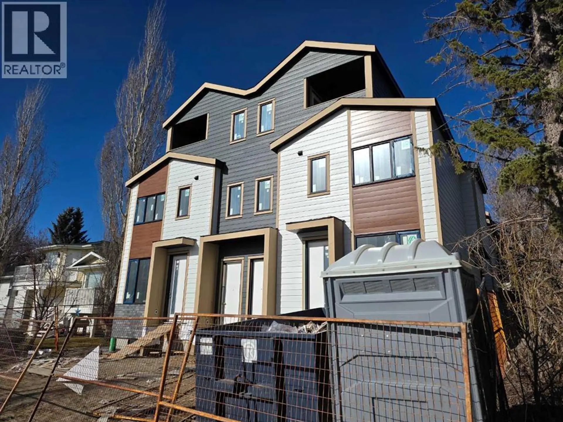 4932 21 Avenue NW - Image 2