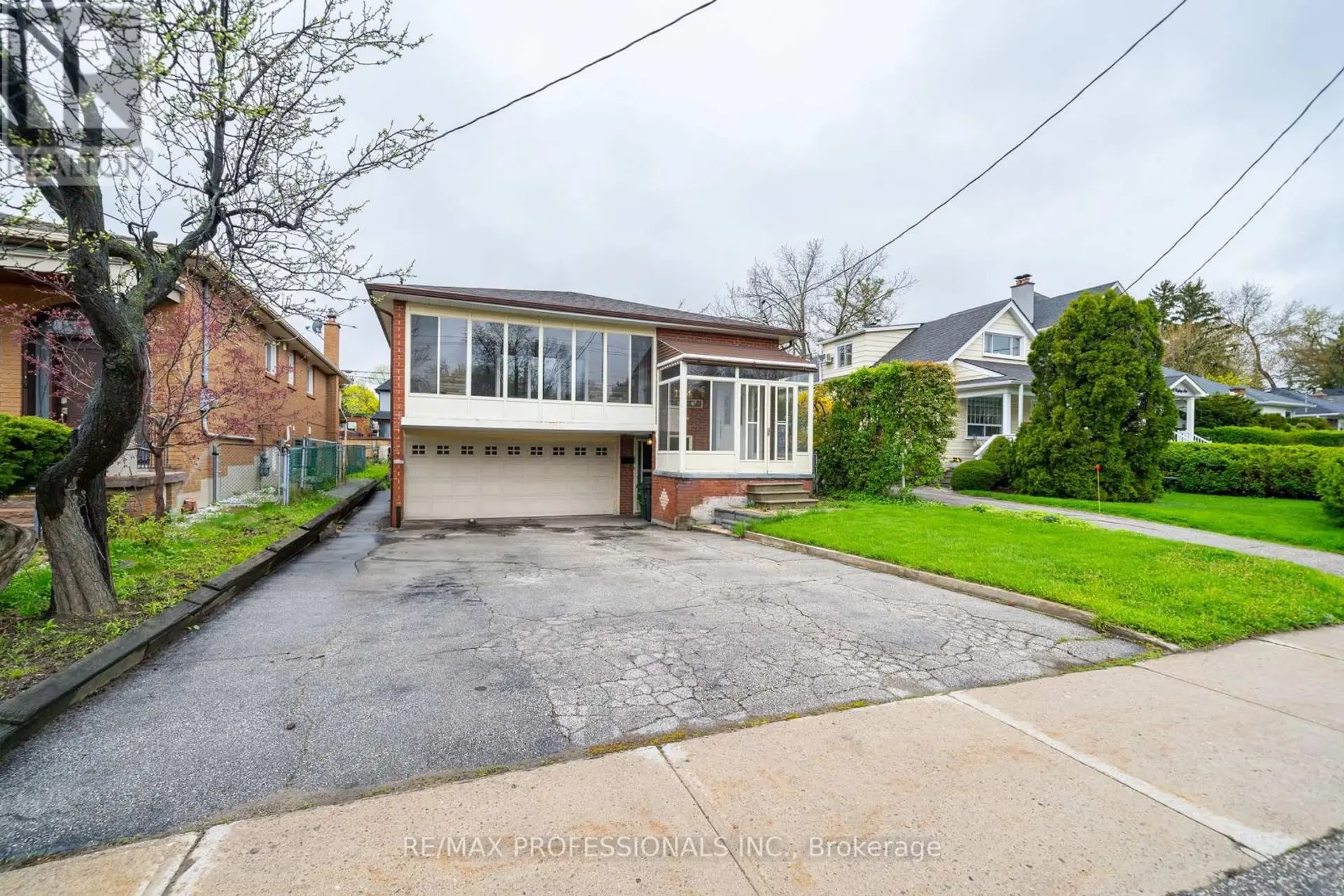 1164 KIPLING AVENUE - Image 1