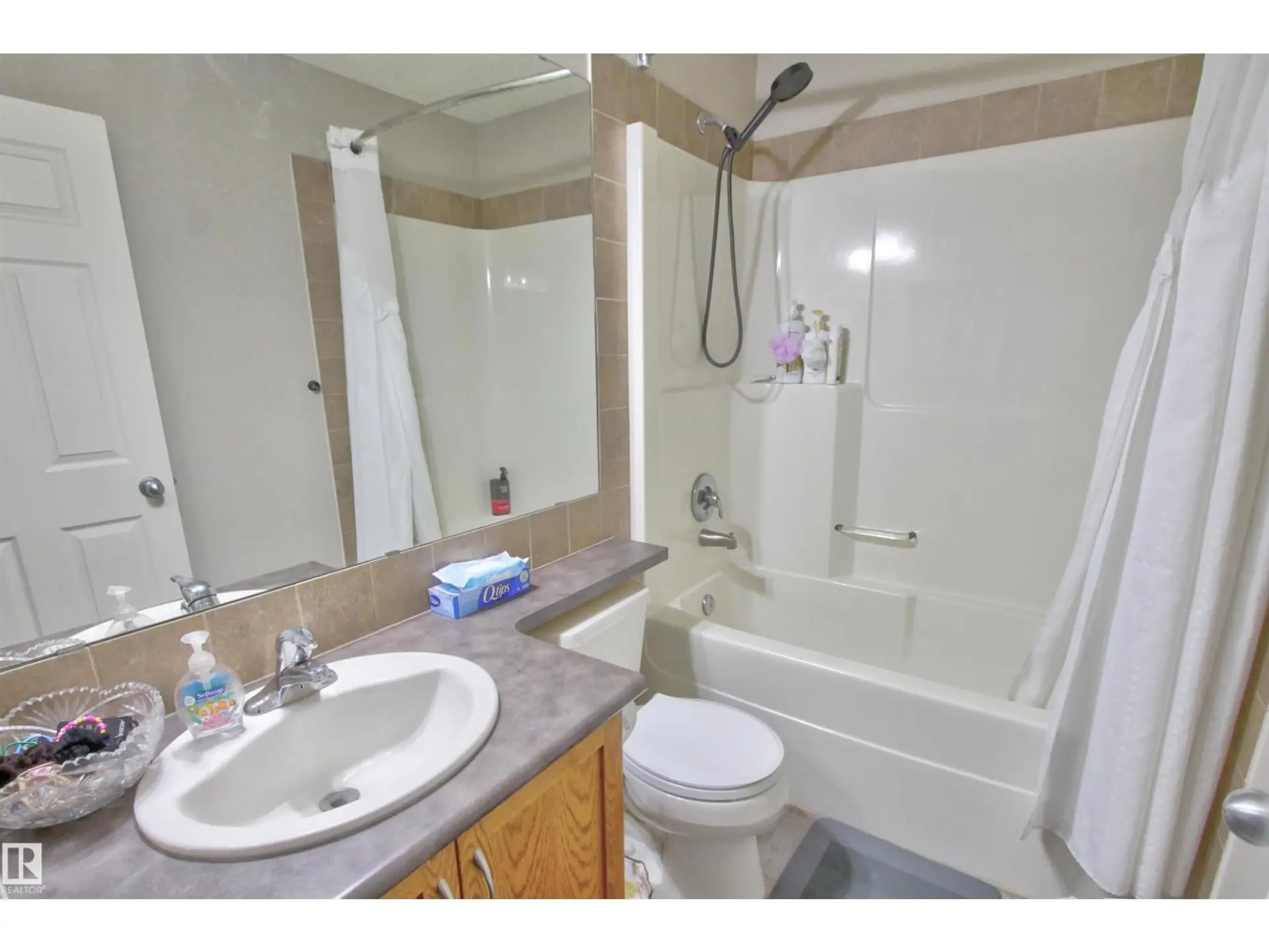 14820 140 ST NW - Image 13