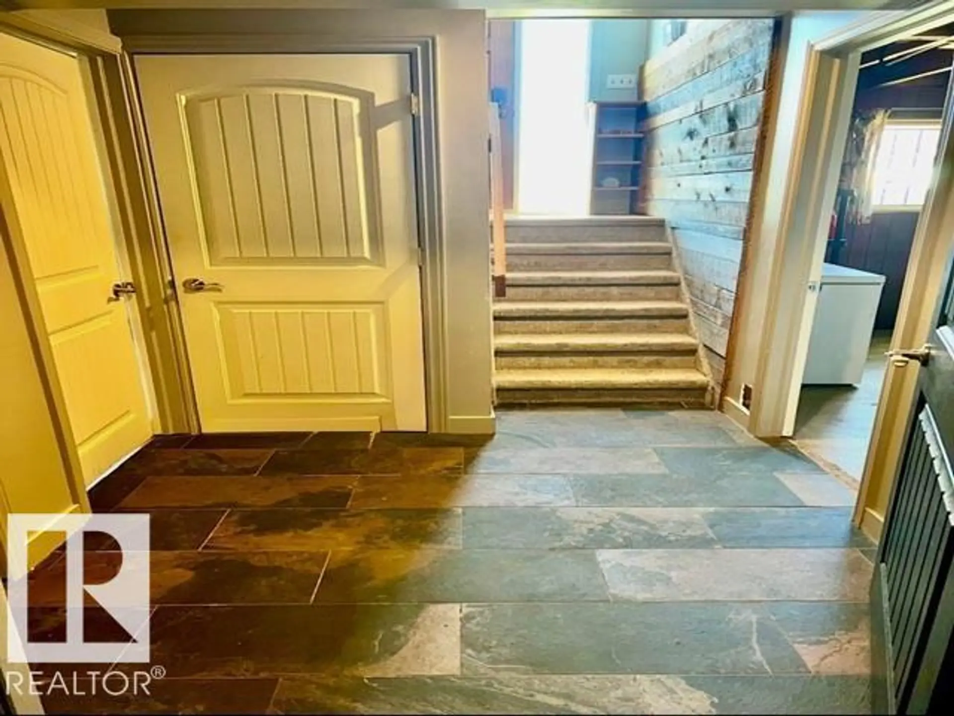 8804 29 AV NW - Image 12