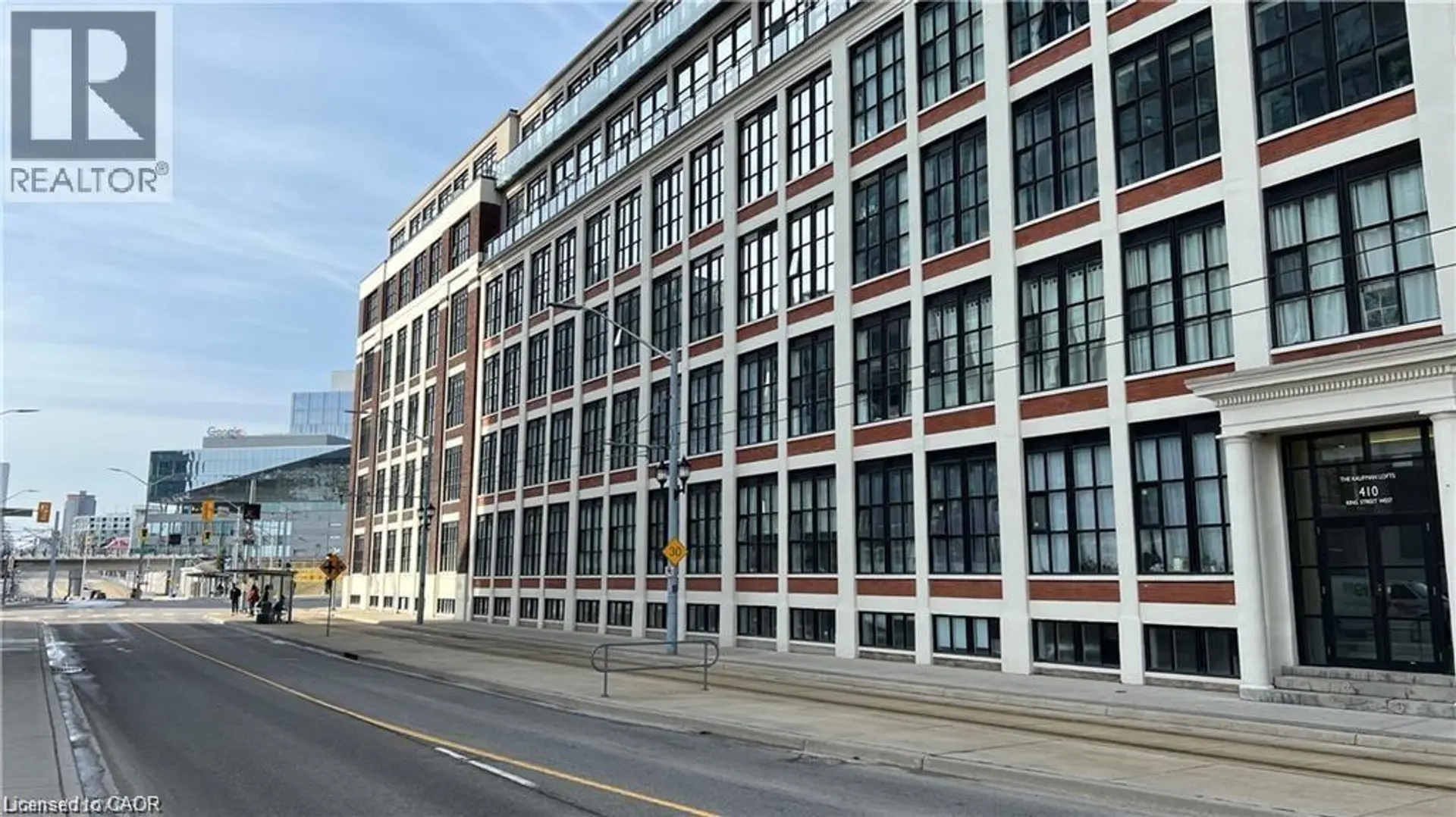 #226 410 KING Street W - Image 20