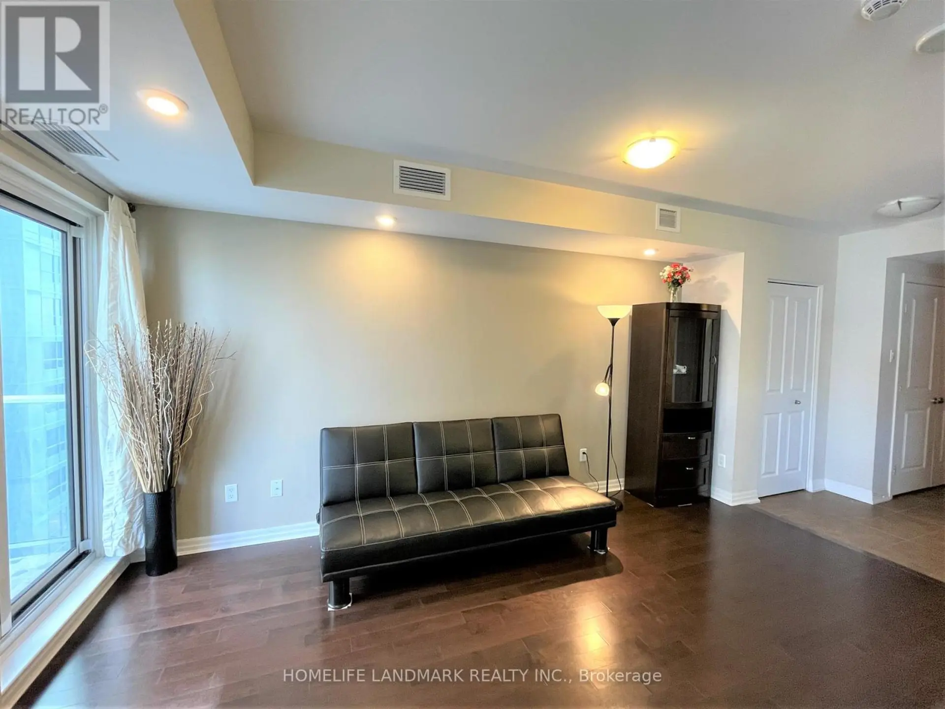 #1908 195 BESSERER STREET - Image 10