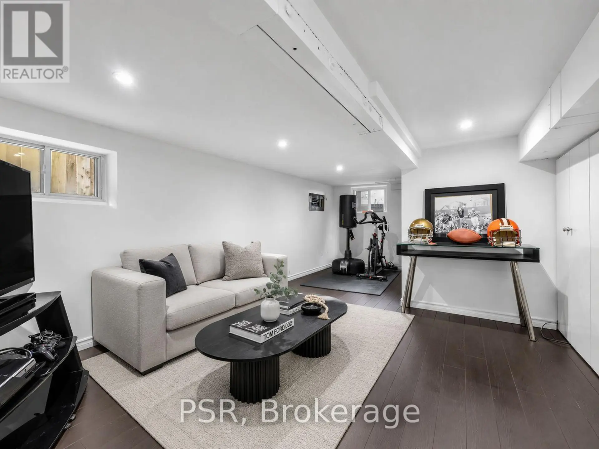 562 ARLINGTON AVENUE - Image 12