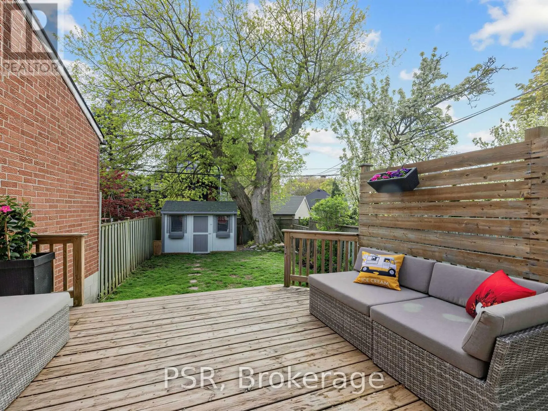 562 ARLINGTON AVENUE - Image 19