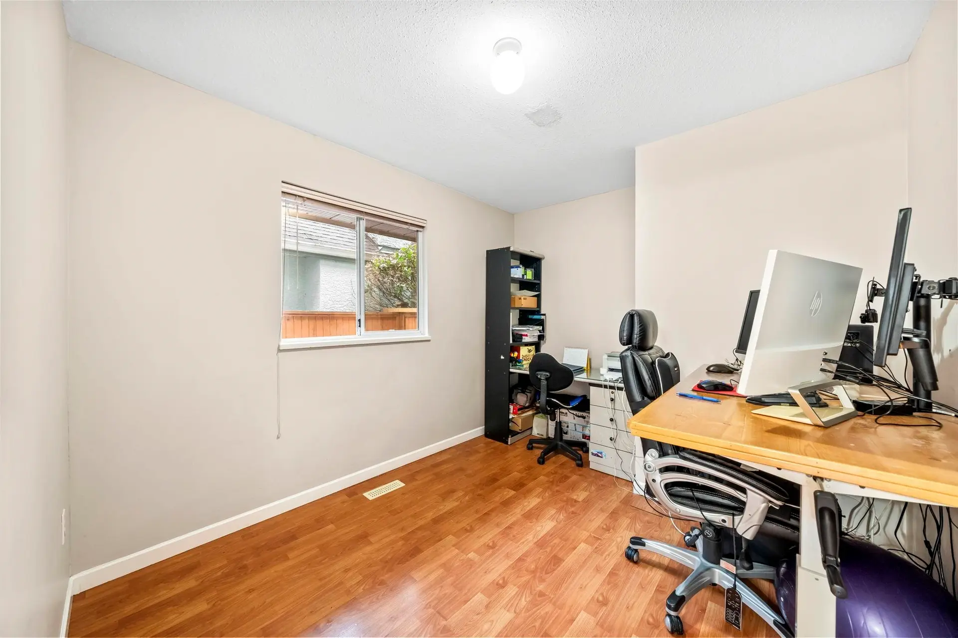10898 160a Street - Image 6