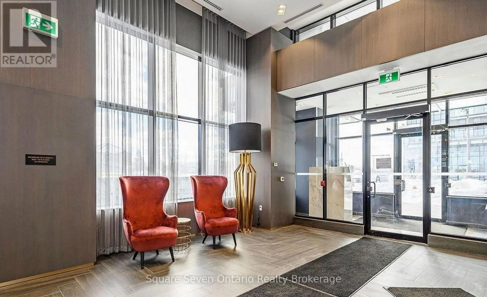#820 395 DUNDAS STREET - Image 2
