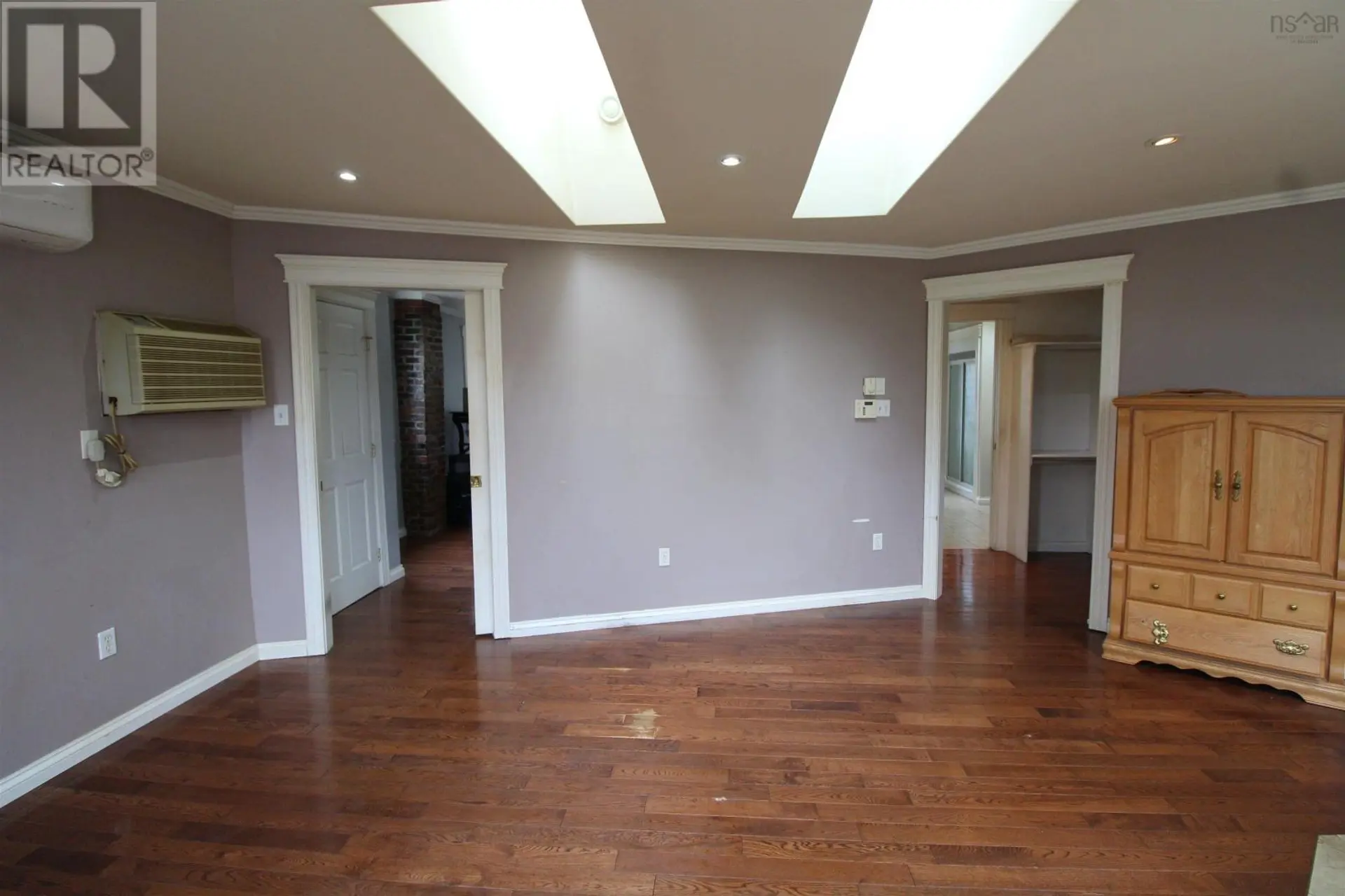 5789 Charles Street - Image 14