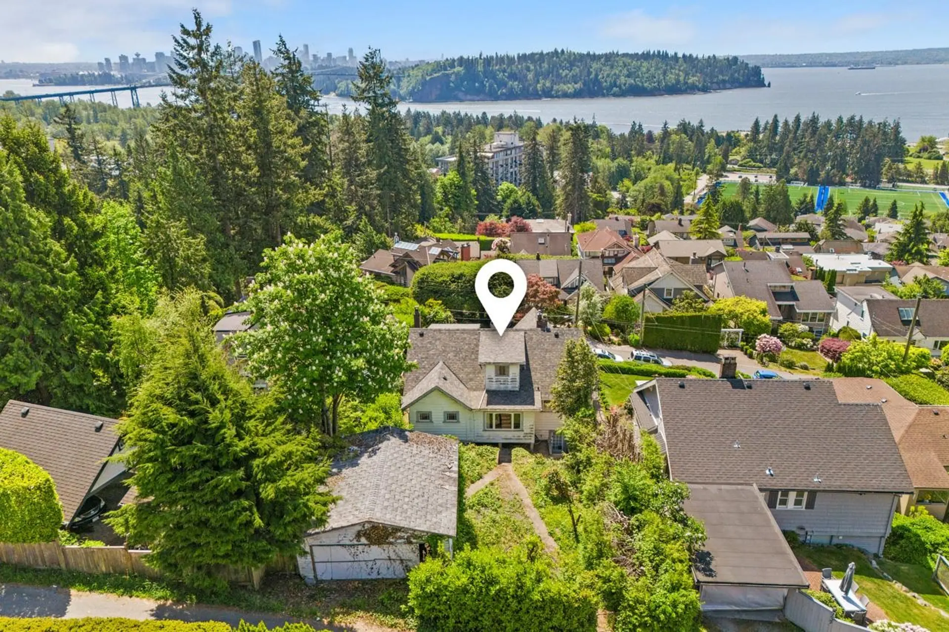 Property at 1013 Duchess Avenue, West Vancouver, BC