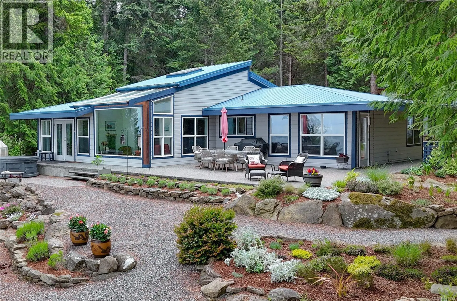 Property at 671 Horseshoe Rd, Gabriola Island, BC