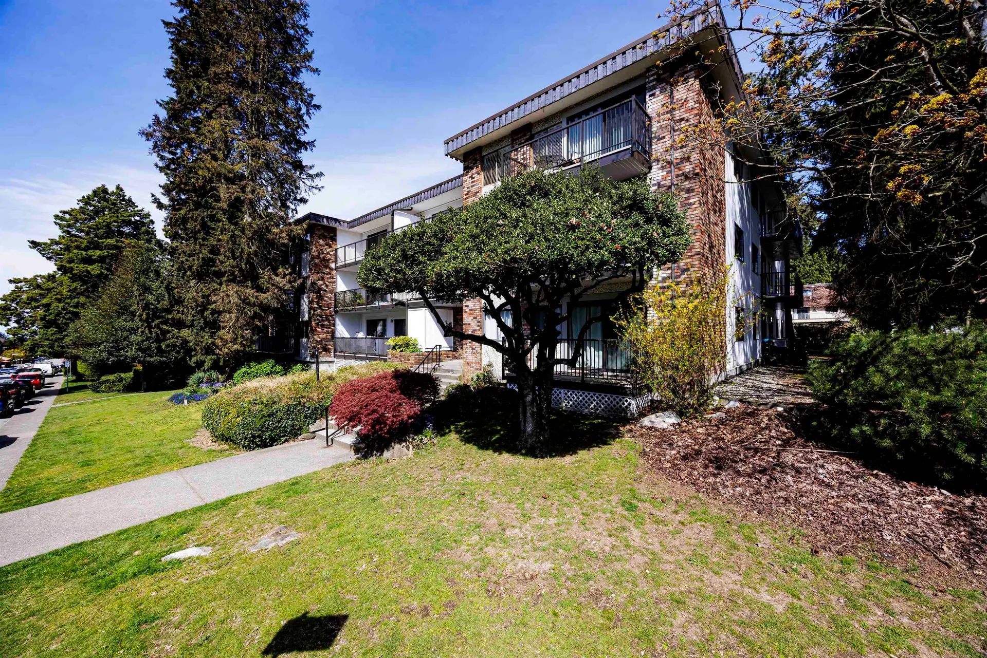 Property at #208 160 E 19th Street, North Vancouver, BC