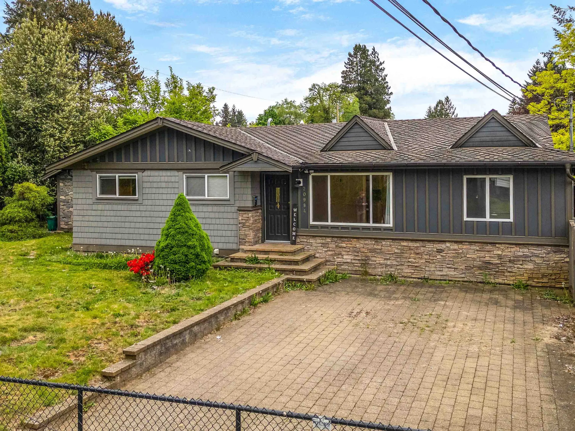 Property at 20984 118 Avenue, Maple Ridge, BC