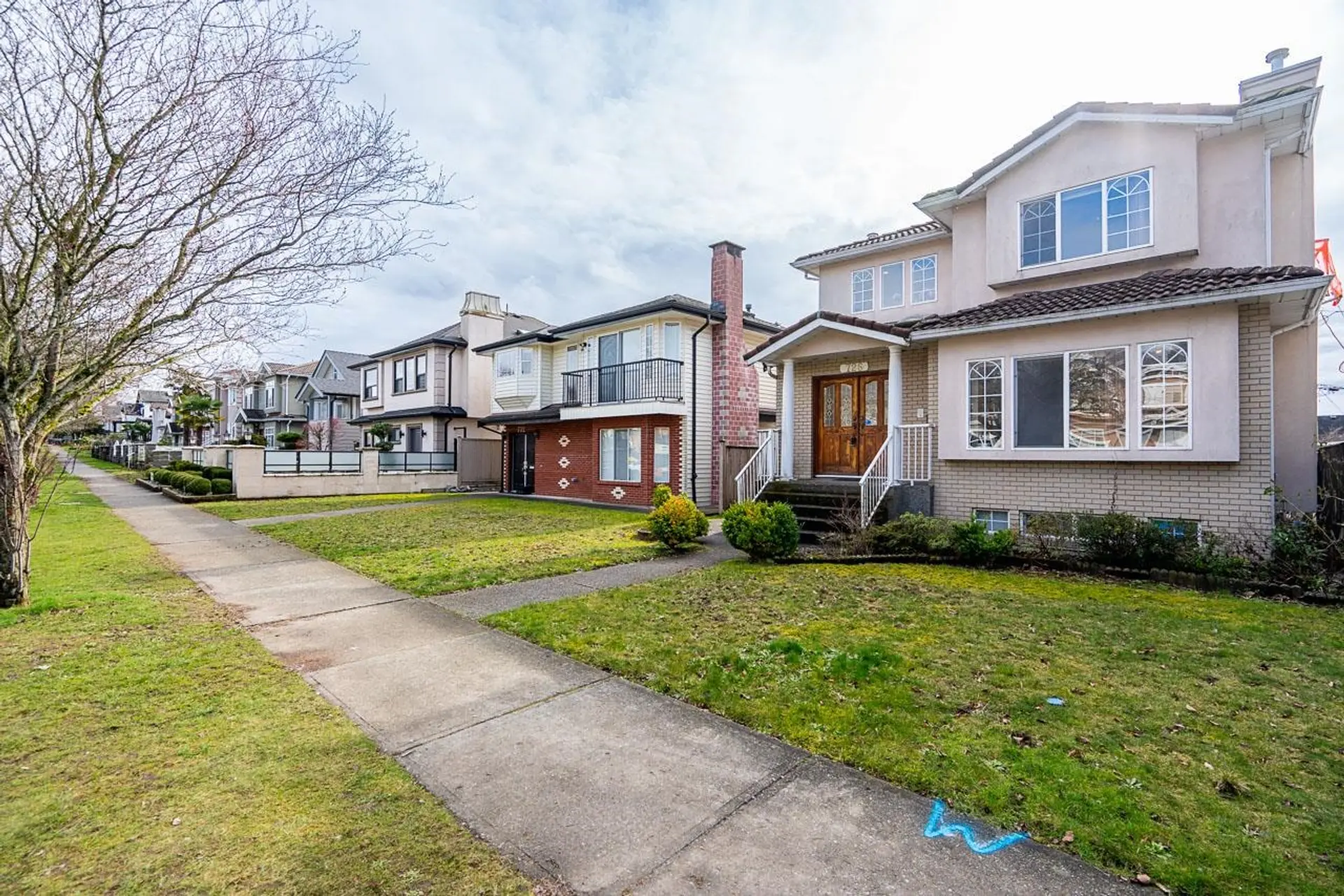 Property at 726 E 56th Avenue, Vancouver, BC