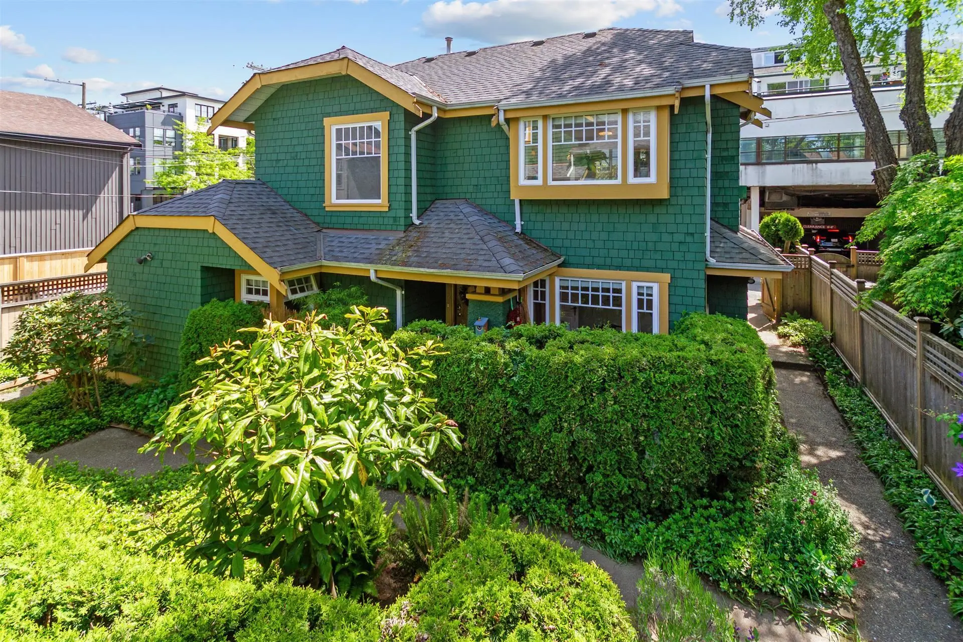 Property at 2952 W 8th Avenue, Vancouver, BC