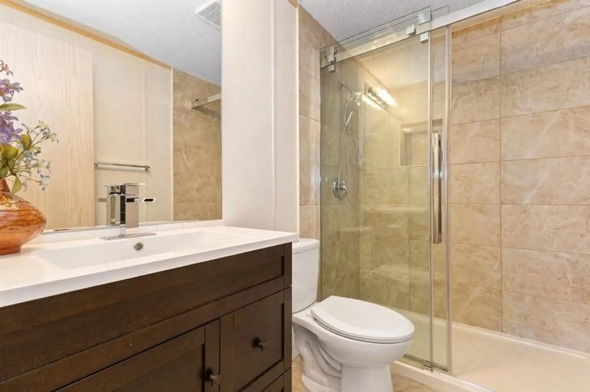 #14 2035 Martens Street - Image 8