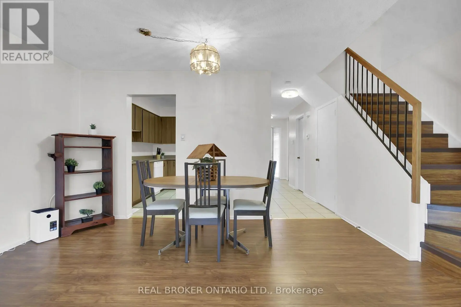 #65 88 CLARKSON CRESCENT - Image 7