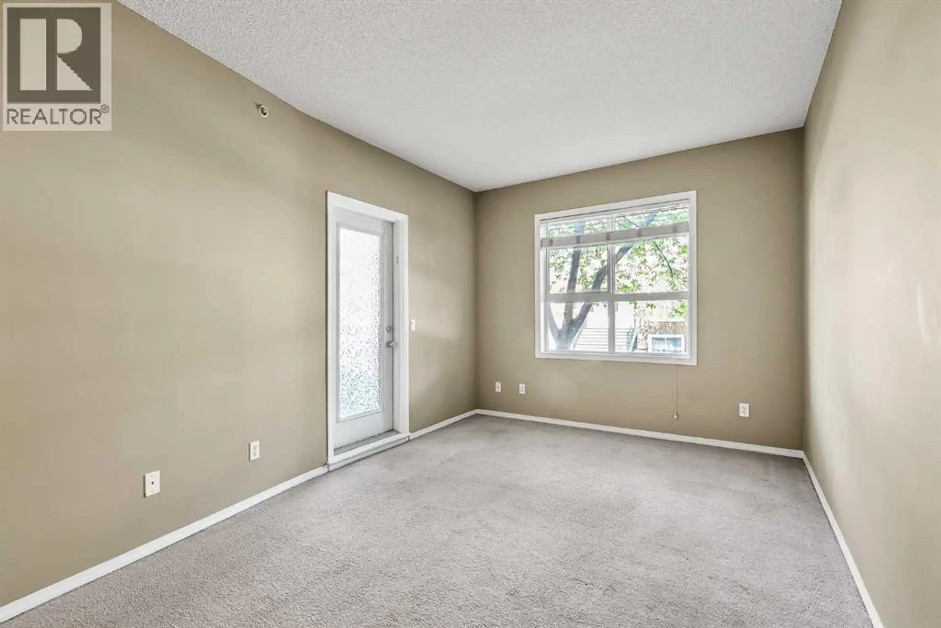 #1103 73 Erin Woods Court SE - Image 7