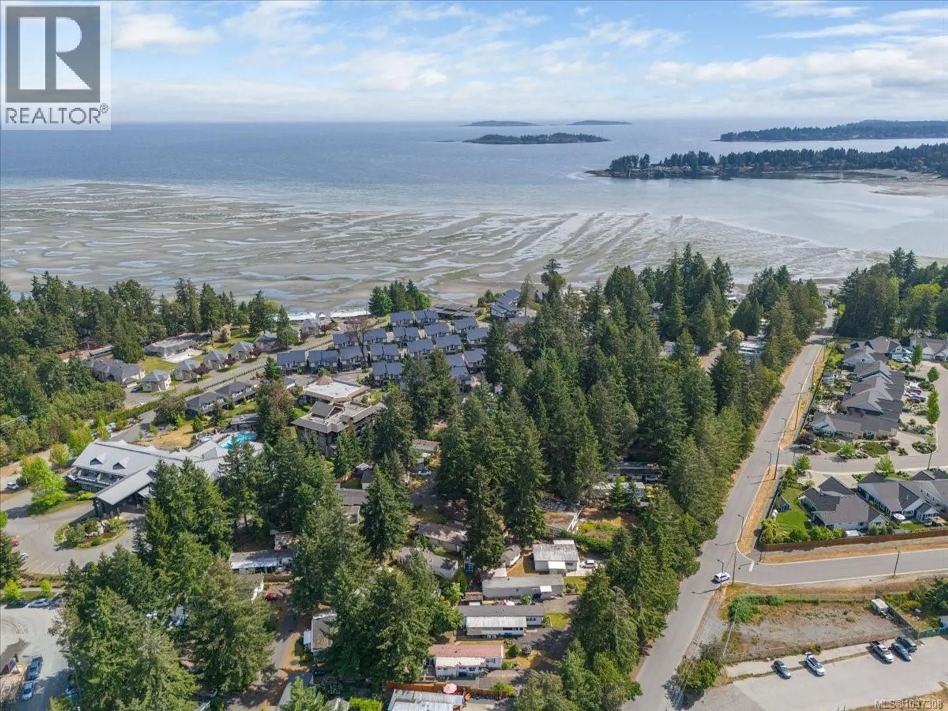 Property at #53 1247 Arbutus Rd, Parksville, BC