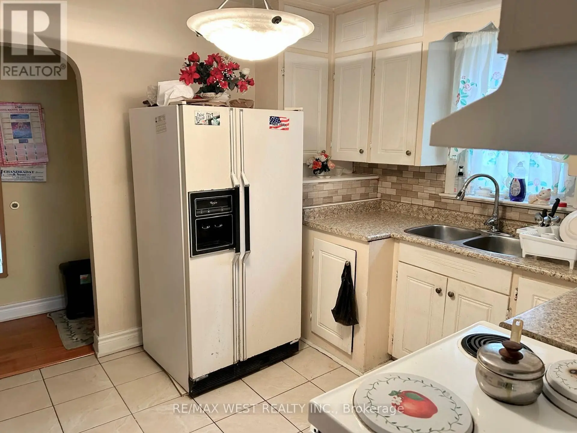 2567 KINGSTON ROAD - Image 8