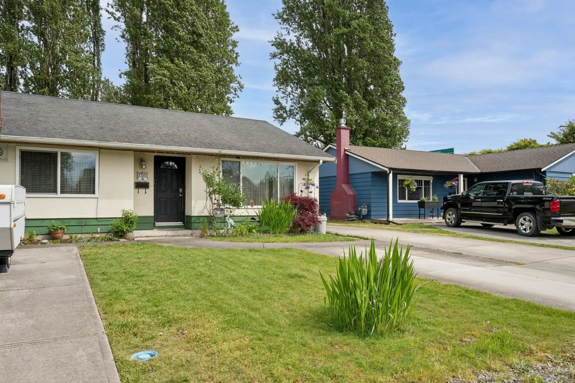 5120 59a Street - Image 2