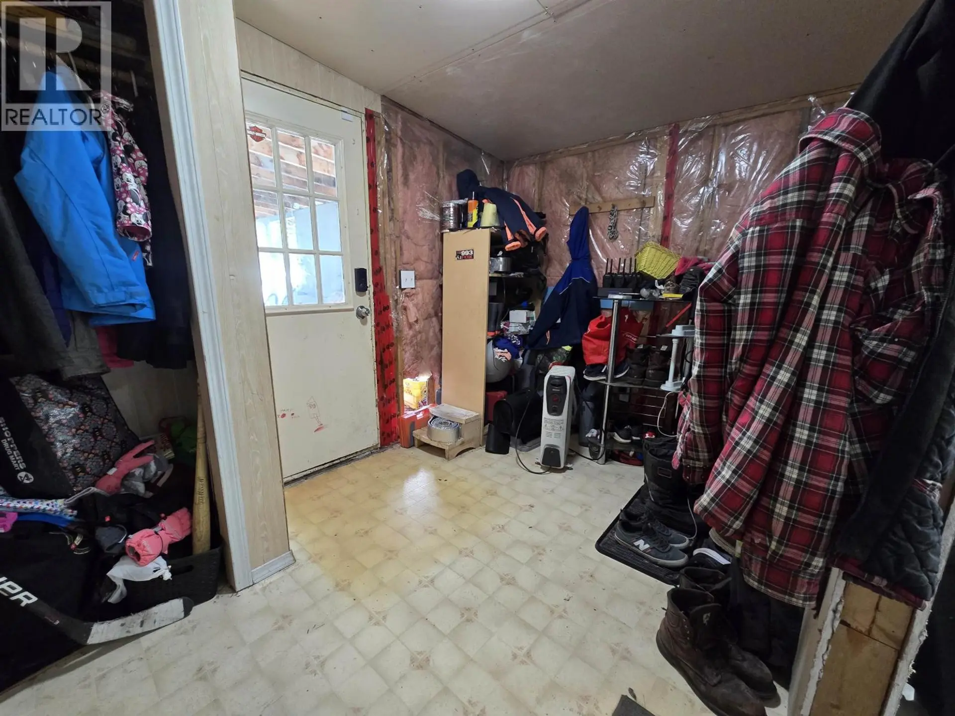 4025 DIAMOND DRIVE - Image 8