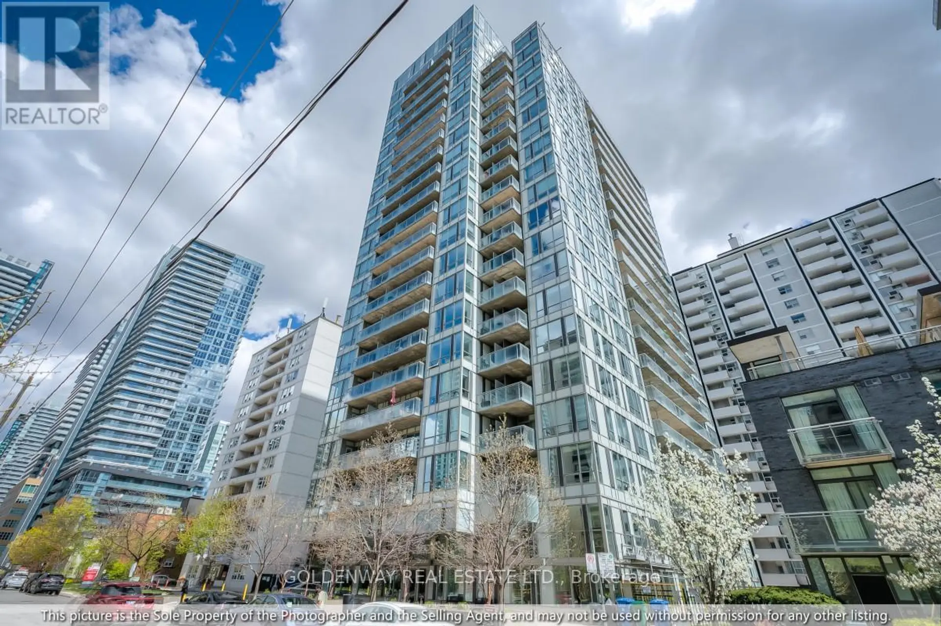 #401 83 REDPATH AVENUE - Image 1