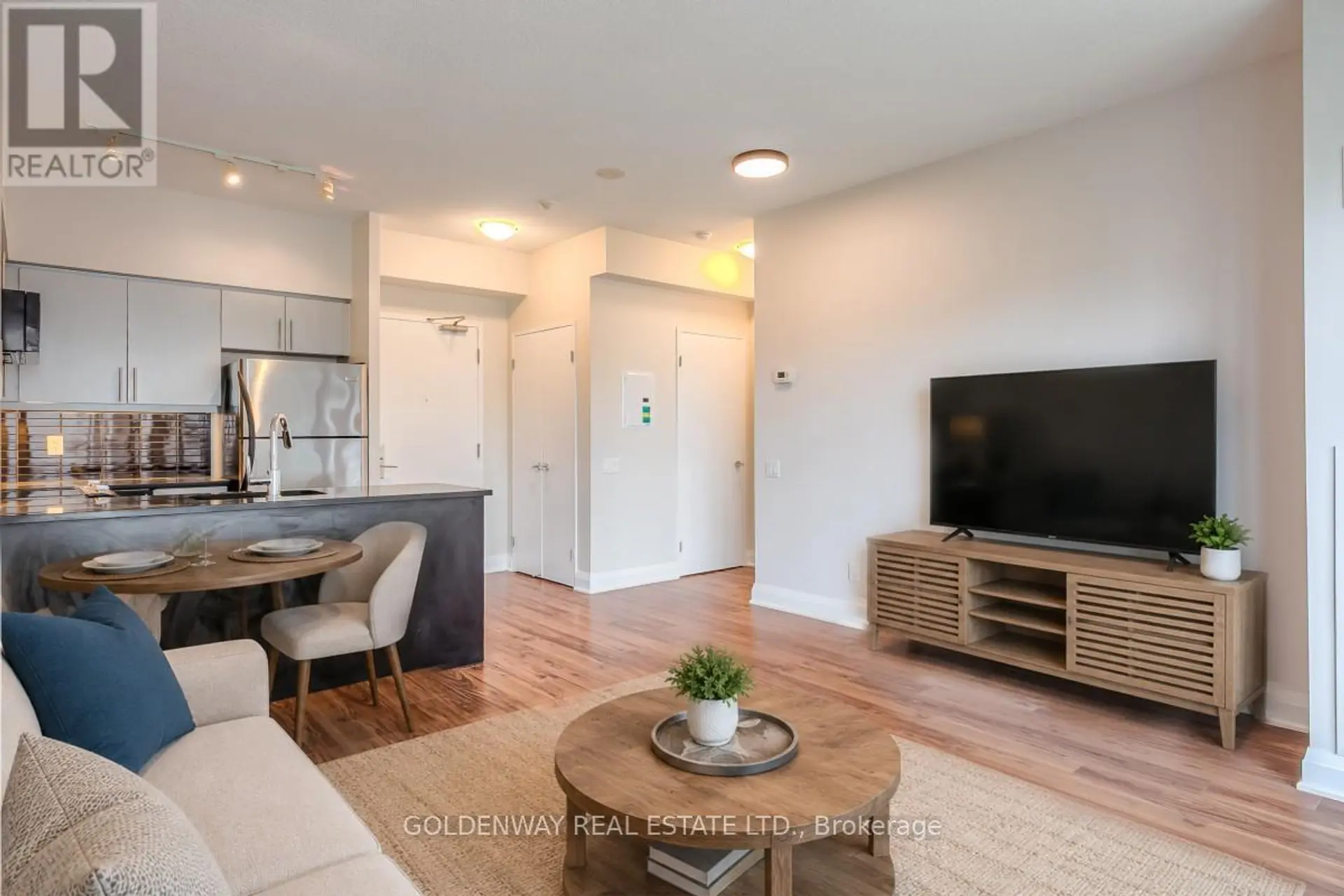 #401 83 REDPATH AVENUE - Image 19