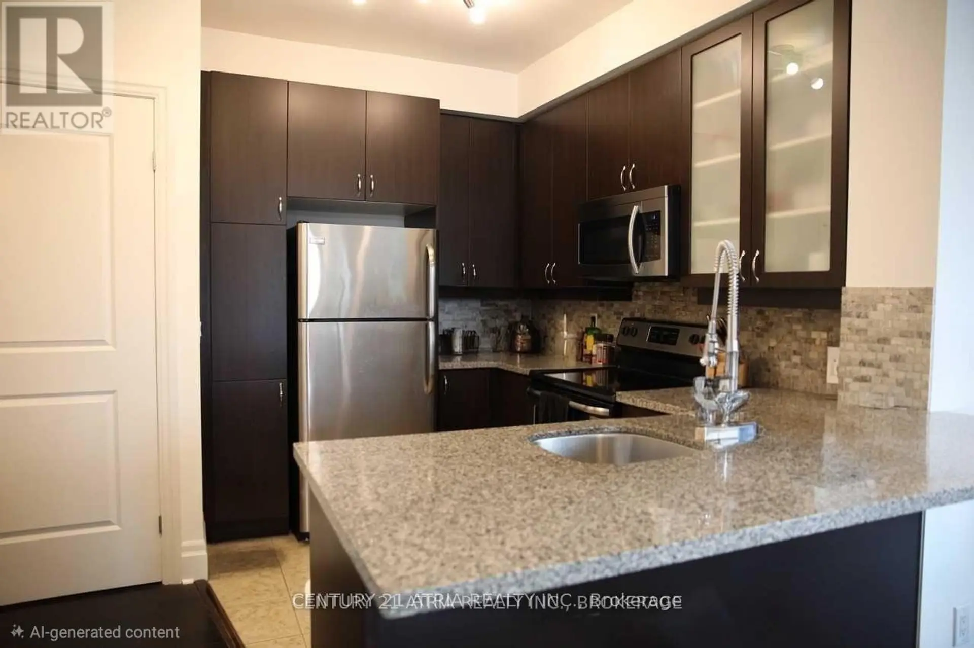 #602 111 UPPER DUKE CRESCENT - Image 2
