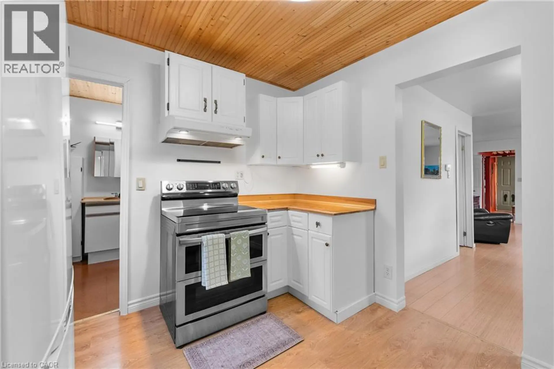 240 LINCOLN Road W - Image 9