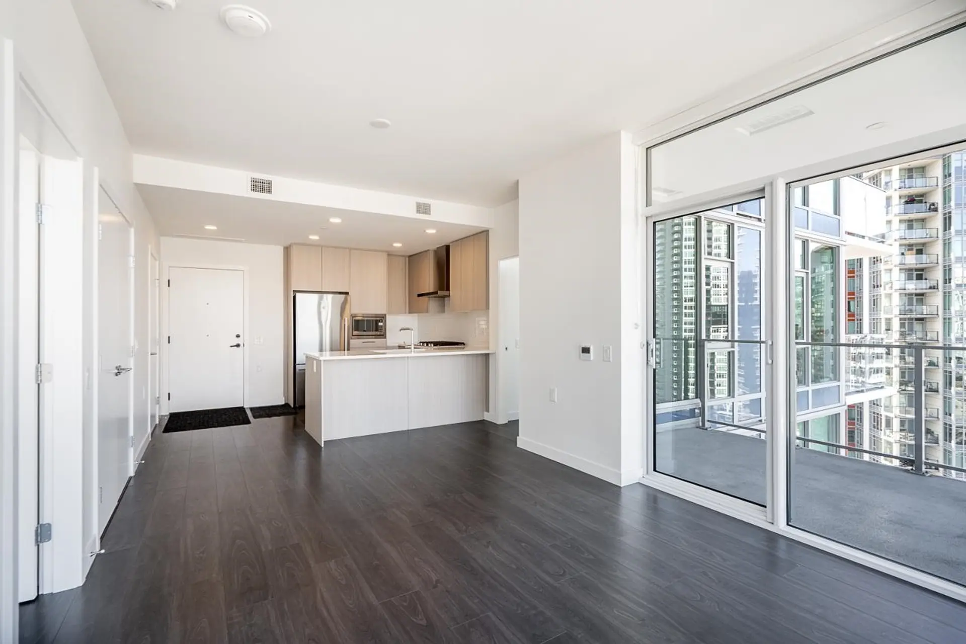 #1602 518 Clarke Road - Image 6