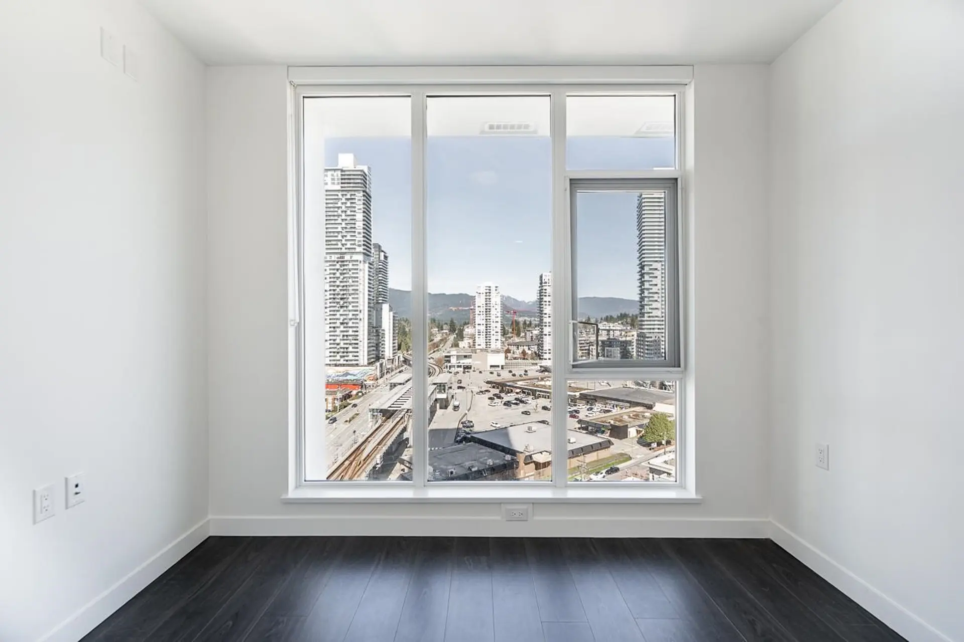 #1602 518 Clarke Road - Image 8