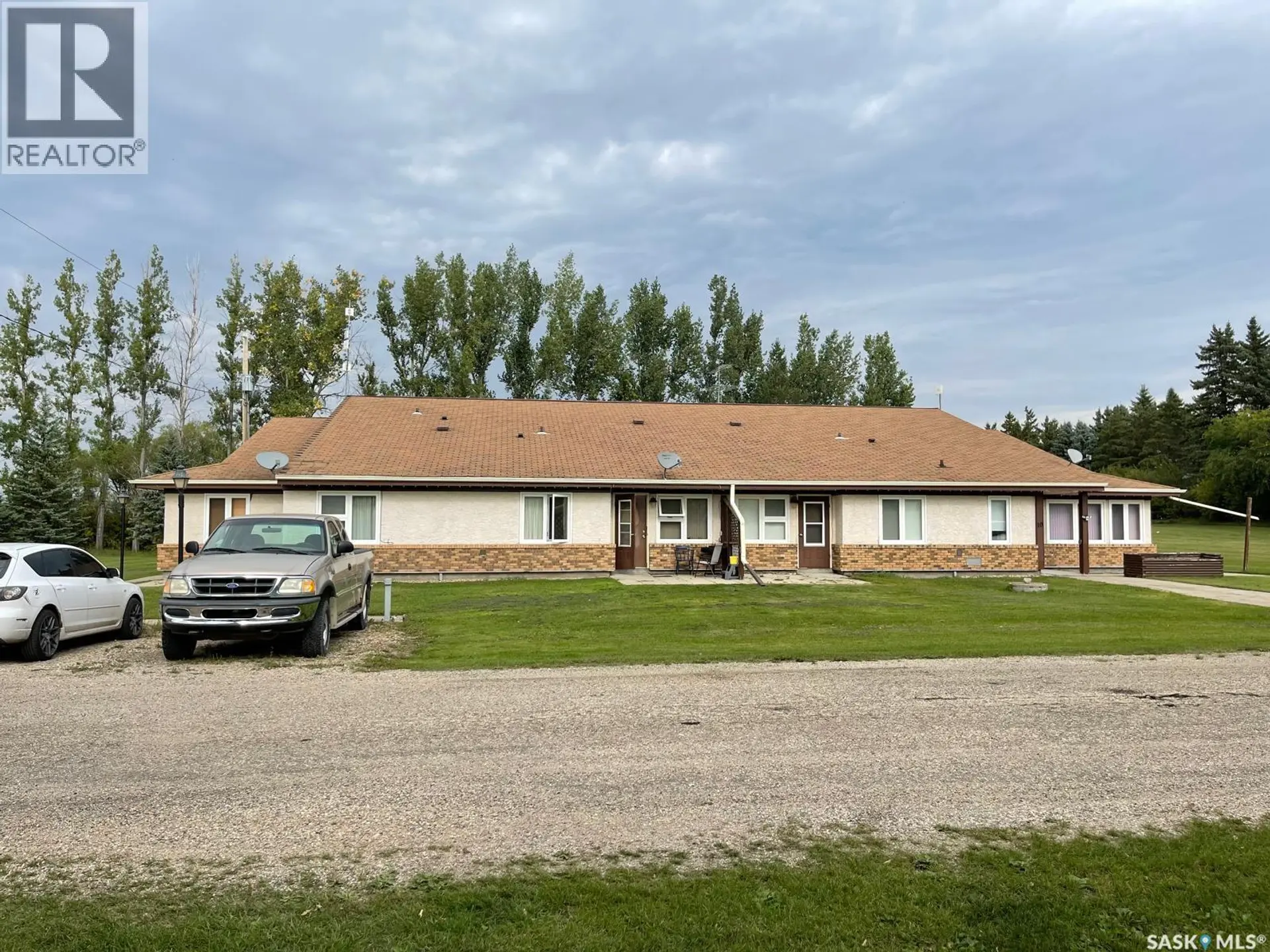 10 Pearl AVENUE - Image 2