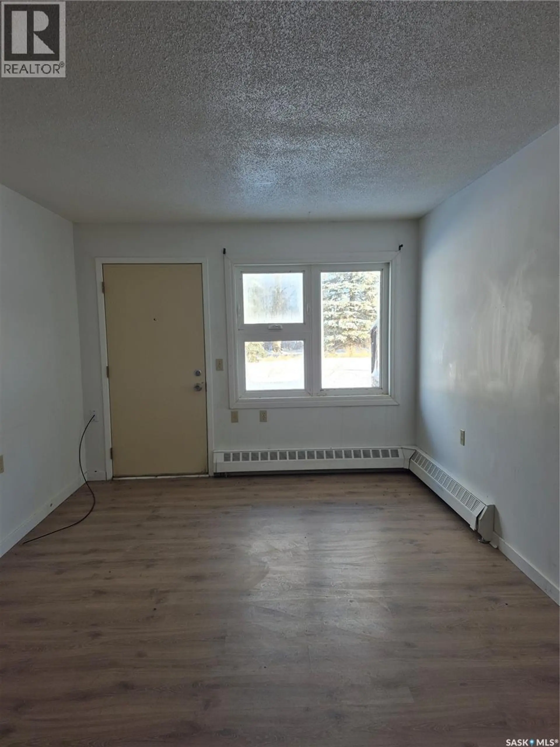 10 Pearl AVENUE - Image 13
