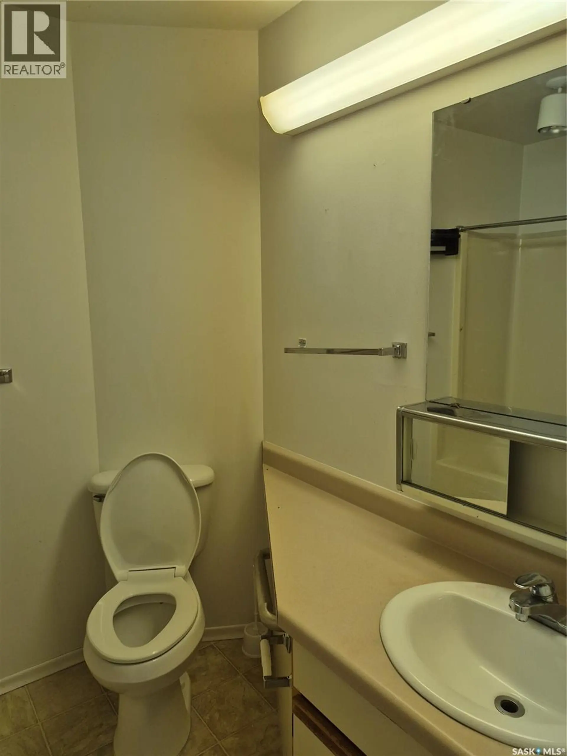 10 Pearl AVENUE - Image 14