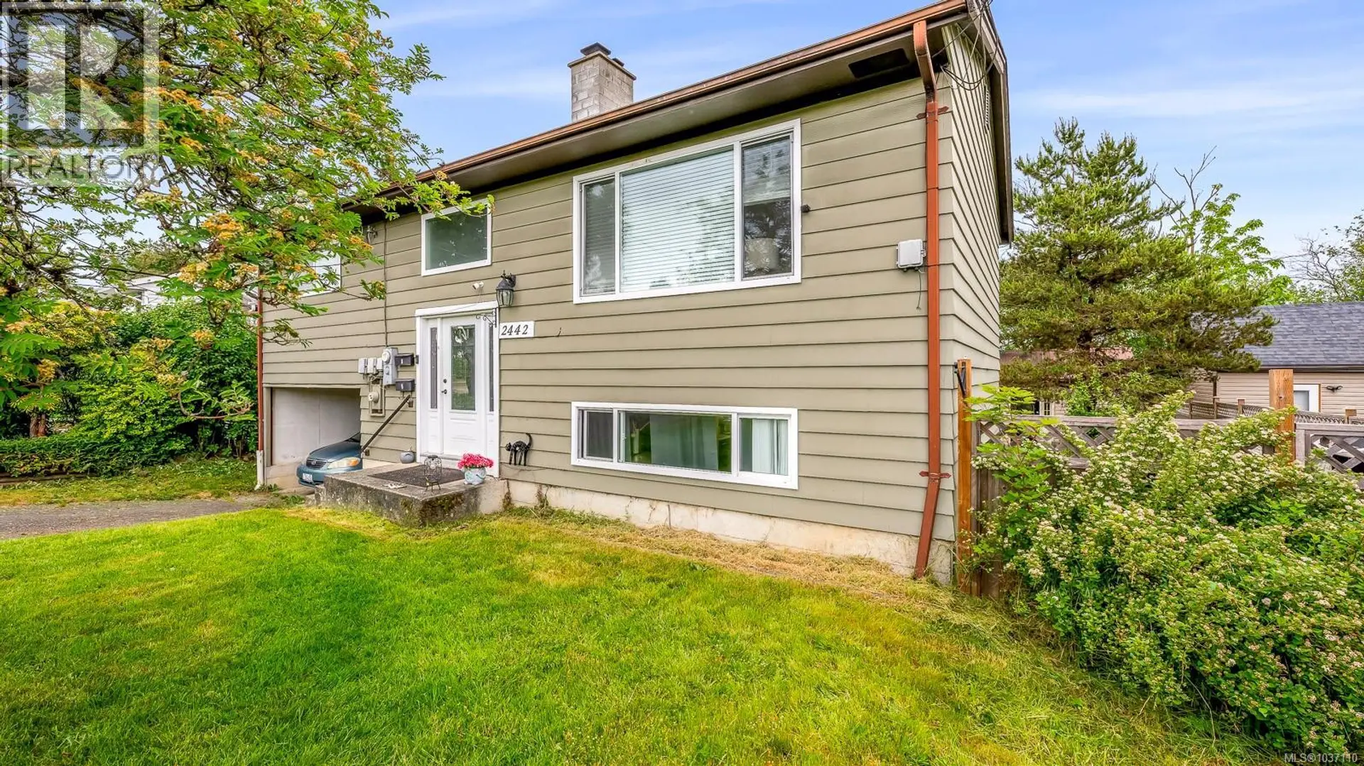 Property at 2442 Fitzgerald Ave, Courtenay, BC